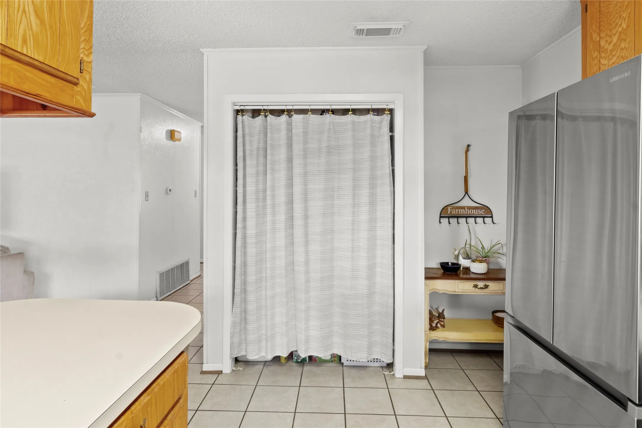 Single Family Residence For Sale in Freestone County , 110 N Avenue D, Wortham, Texas 76693, 3 Bedroom, 2 Bathroom, Garage spaces, 1,634 Sqft, built in 1985, mls#21301635, Real Estate Agent in Wortham, Homes For Sale in Freestone county, Homes For Sale in Wortham, Realtor in Wortham Texas, Real Estate Brokerage Independent Realty Texas, Luminita Cordes Realtor