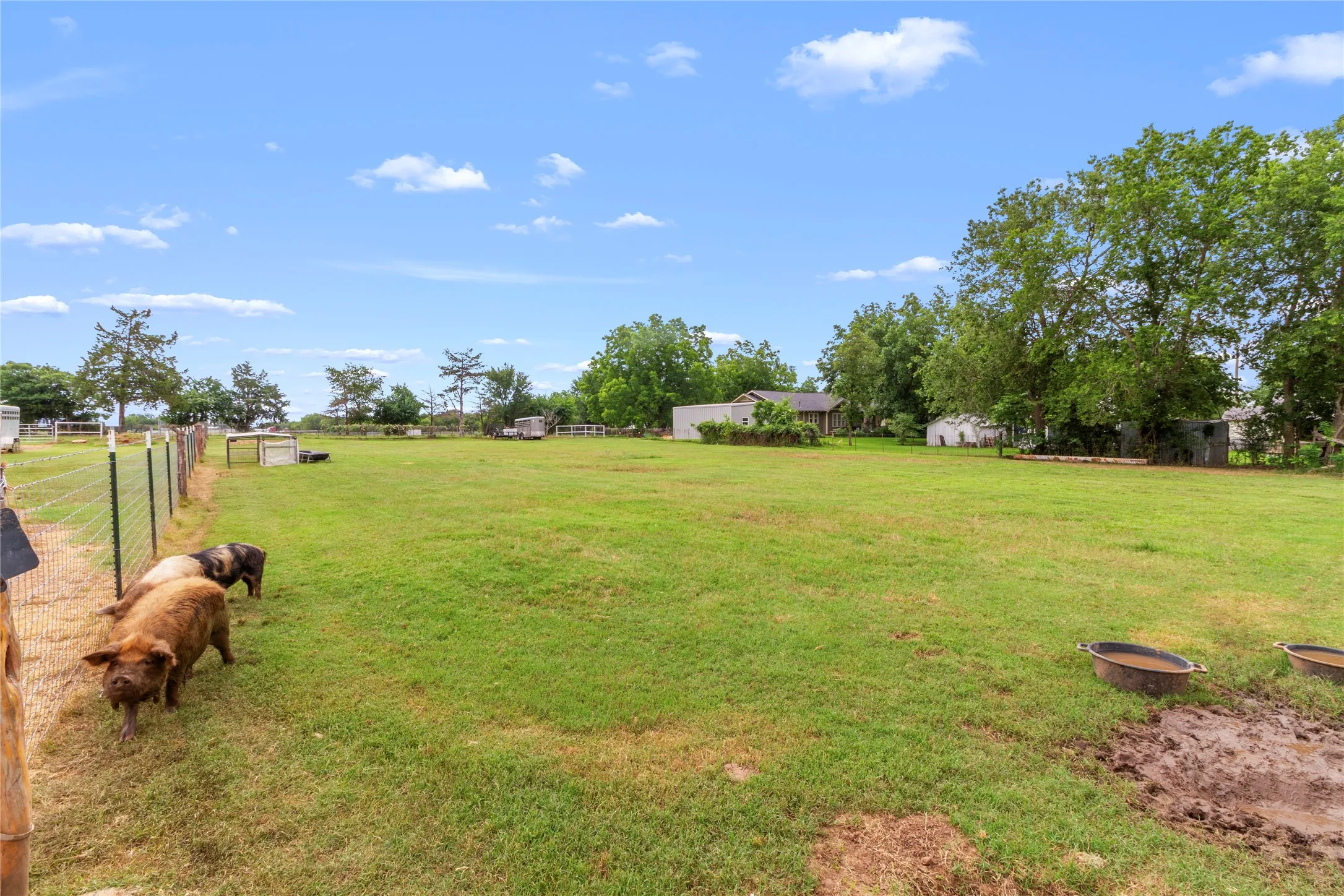 Single Family Residence For Sale in Freestone County , 110 N Avenue D, Wortham, Texas 76693, 3 Bedroom, 2 Bathroom, Garage spaces, 1,634 Sqft, built in 1985, mls#21301635, Real Estate Agent in Wortham, Homes For Sale in Freestone county, Homes For Sale in Wortham, Realtor in Wortham Texas, Real Estate Brokerage Independent Realty Texas, Luminita Cordes Realtor