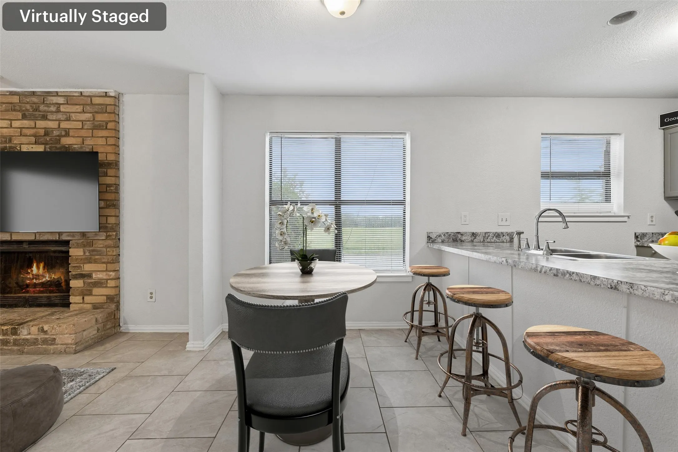 Duplex For Sale in Dallas County , 1401 Brook Meadow Circle, Lancaster, Texas 75134, 4 Bedroom, 5 Bathroom, 2 Garage spaces, 0 Sqft, built in 1985, mls#21289743, Real Estate Agent in Lancaster, Homes For Sale in Dallas county, Homes For Sale in Lancaster, Realtor in Lancaster Texas, Real Estate Brokerage Independent Realty Texas, Luminita Cordes Realtor