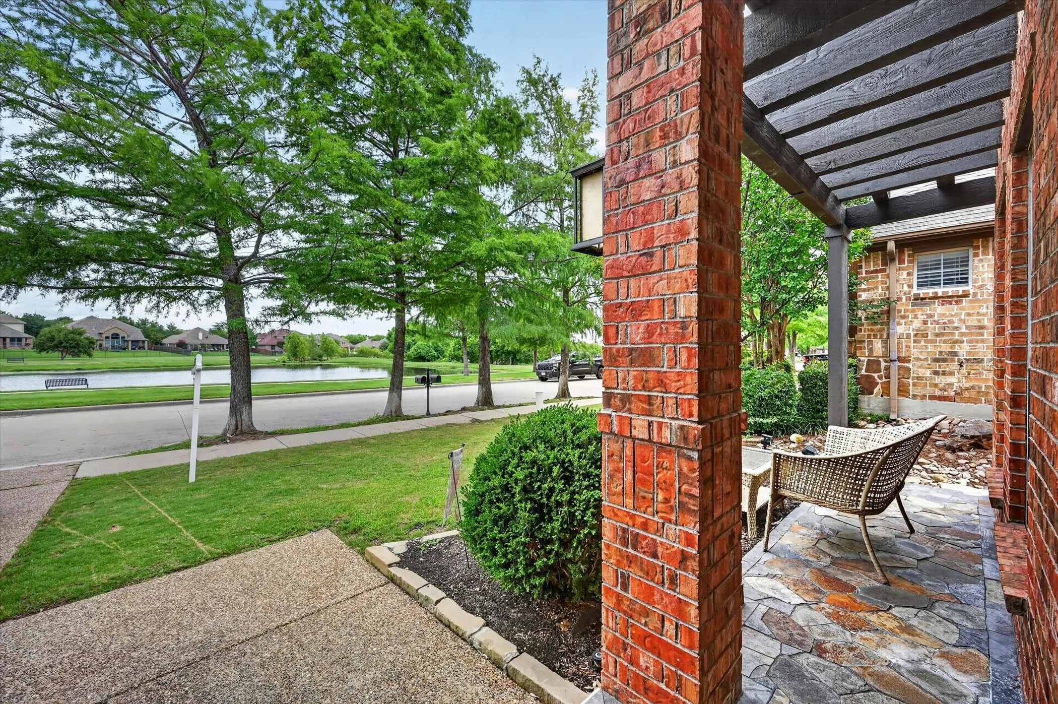 Single Family Residence For Sale in Tarrant County , 8136 Black Ash Drive, Fort Worth, Texas 76131, 4 Bedroom, 3 Bathroom, 2 Garage spaces, 2,846 Sqft, built in 2006, mls#21301983, Real Estate Agent in Fort Worth, Homes For Sale in Tarrant county, Homes For Sale in Fort Worth, Realtor in Fort Worth Texas, Real Estate Brokerage Independent Realty Texas, Luminita Cordes Realtor