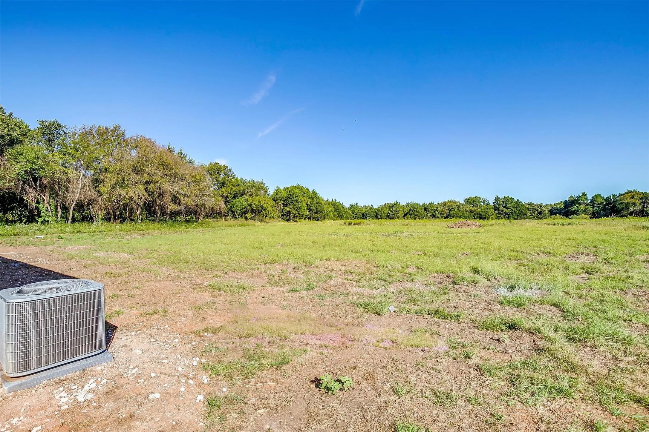 Manufactured Home For Sale in Johnson County , 4417 County Road 423, Grandview, Texas 76050, 4 Bedroom, 2 Bathroom, Garage spaces, 1,568 Sqft, built in 2024, mls#21287917, Real Estate Agent in Grandview, Homes For Sale in Johnson county, Homes For Sale in Grandview, Realtor in Grandview Texas, Real Estate Brokerage Independent Realty Texas, Luminita Cordes Realtor