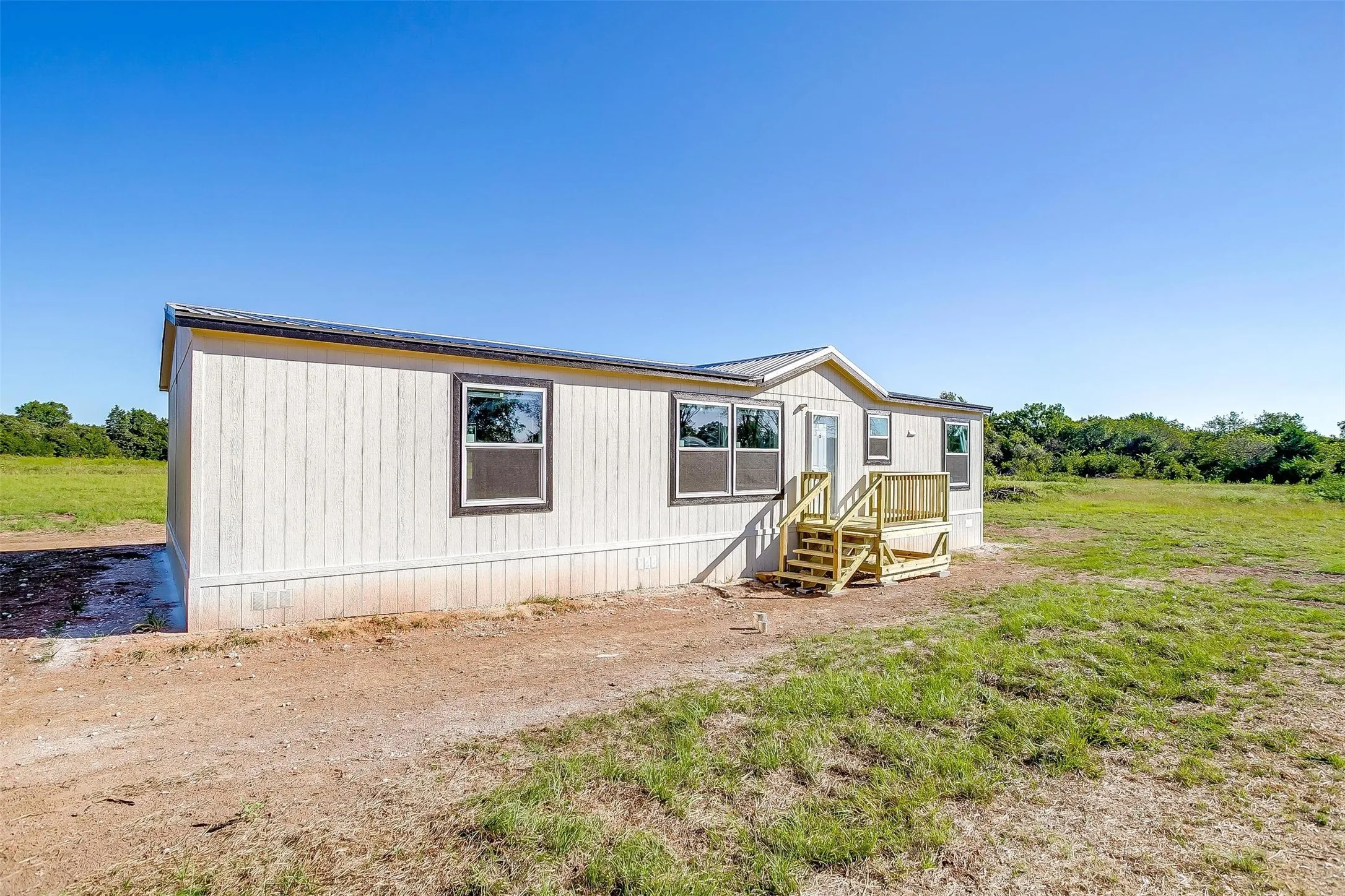 Manufactured Home For Sale in Johnson County , 4417 County Road 423, Grandview, Texas 76050, 4 Bedroom, 2 Bathroom, Garage spaces, 1,568 Sqft, built in 2024, mls#21287917, Real Estate Agent in Grandview, Homes For Sale in Johnson county, Homes For Sale in Grandview, Realtor in Grandview Texas, Real Estate Brokerage Independent Realty Texas, Luminita Cordes Realtor