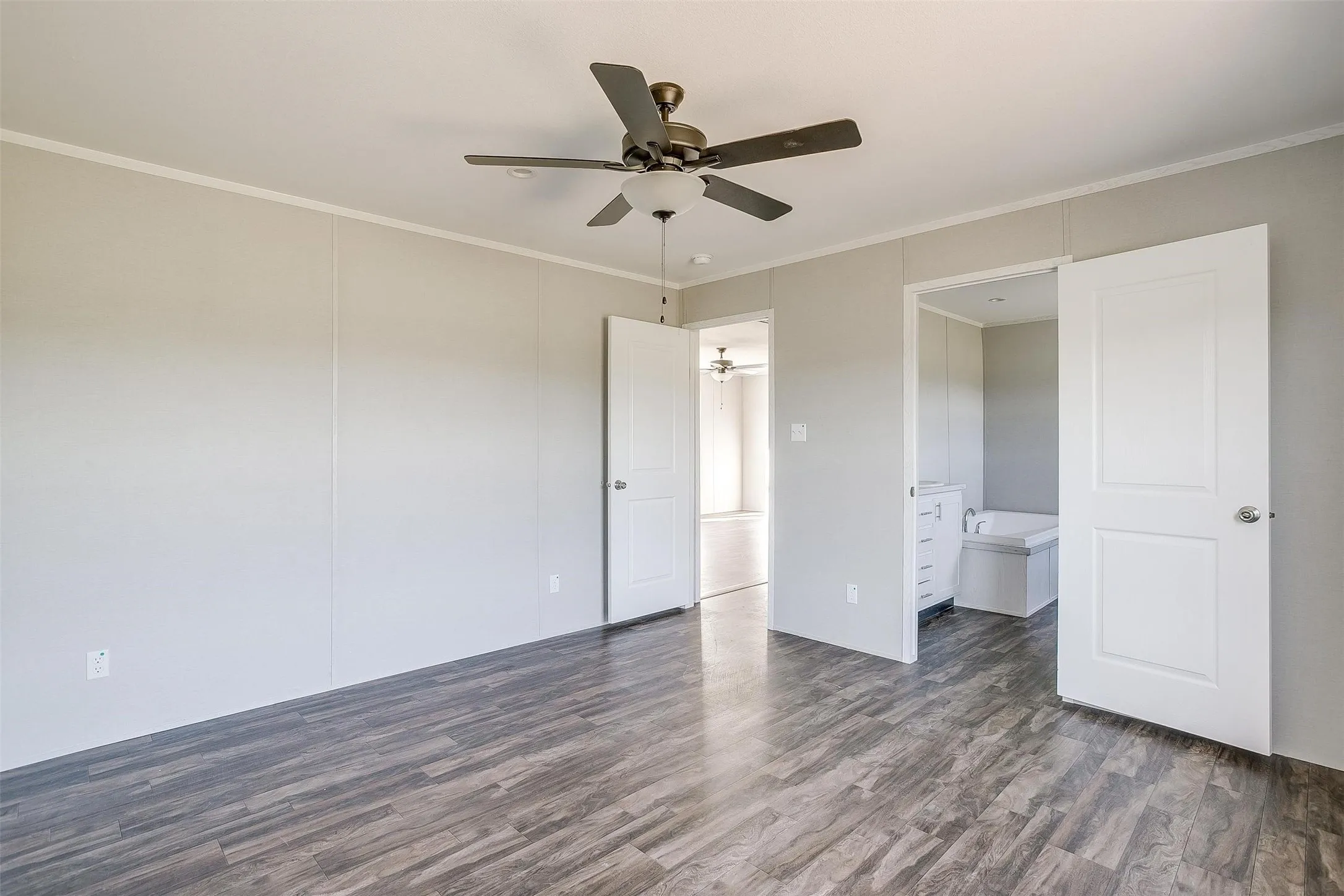 Manufactured Home For Sale in Johnson County , 4417 County Road 423, Grandview, Texas 76050, 4 Bedroom, 2 Bathroom, Garage spaces, 1,568 Sqft, built in 2024, mls#21287917, Real Estate Agent in Grandview, Homes For Sale in Johnson county, Homes For Sale in Grandview, Realtor in Grandview Texas, Real Estate Brokerage Independent Realty Texas, Luminita Cordes Realtor