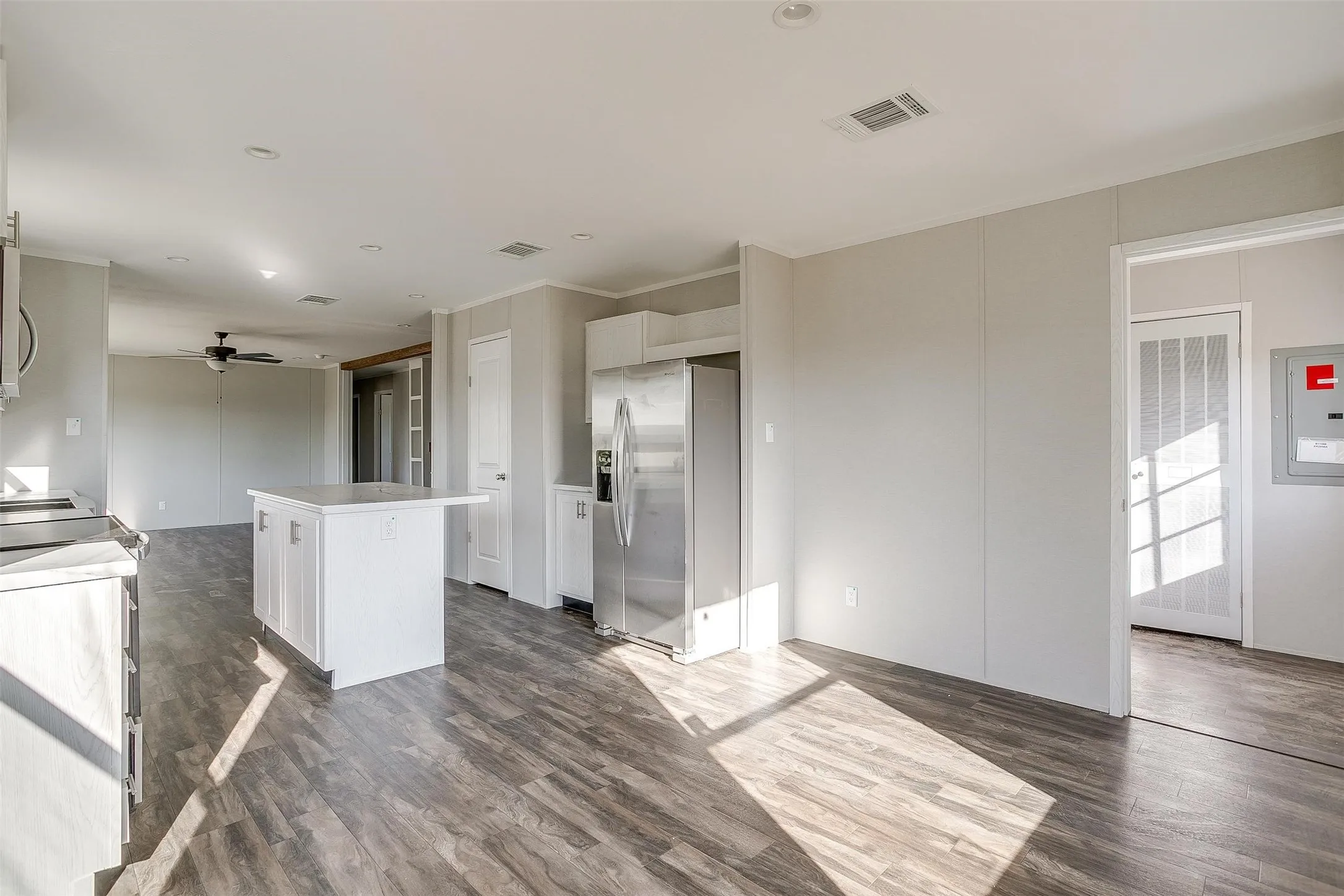 Manufactured Home For Sale in Johnson County , 4417 County Road 423, Grandview, Texas 76050, 4 Bedroom, 2 Bathroom, Garage spaces, 1,568 Sqft, built in 2024, mls#21287917, Real Estate Agent in Grandview, Homes For Sale in Johnson county, Homes For Sale in Grandview, Realtor in Grandview Texas, Real Estate Brokerage Independent Realty Texas, Luminita Cordes Realtor