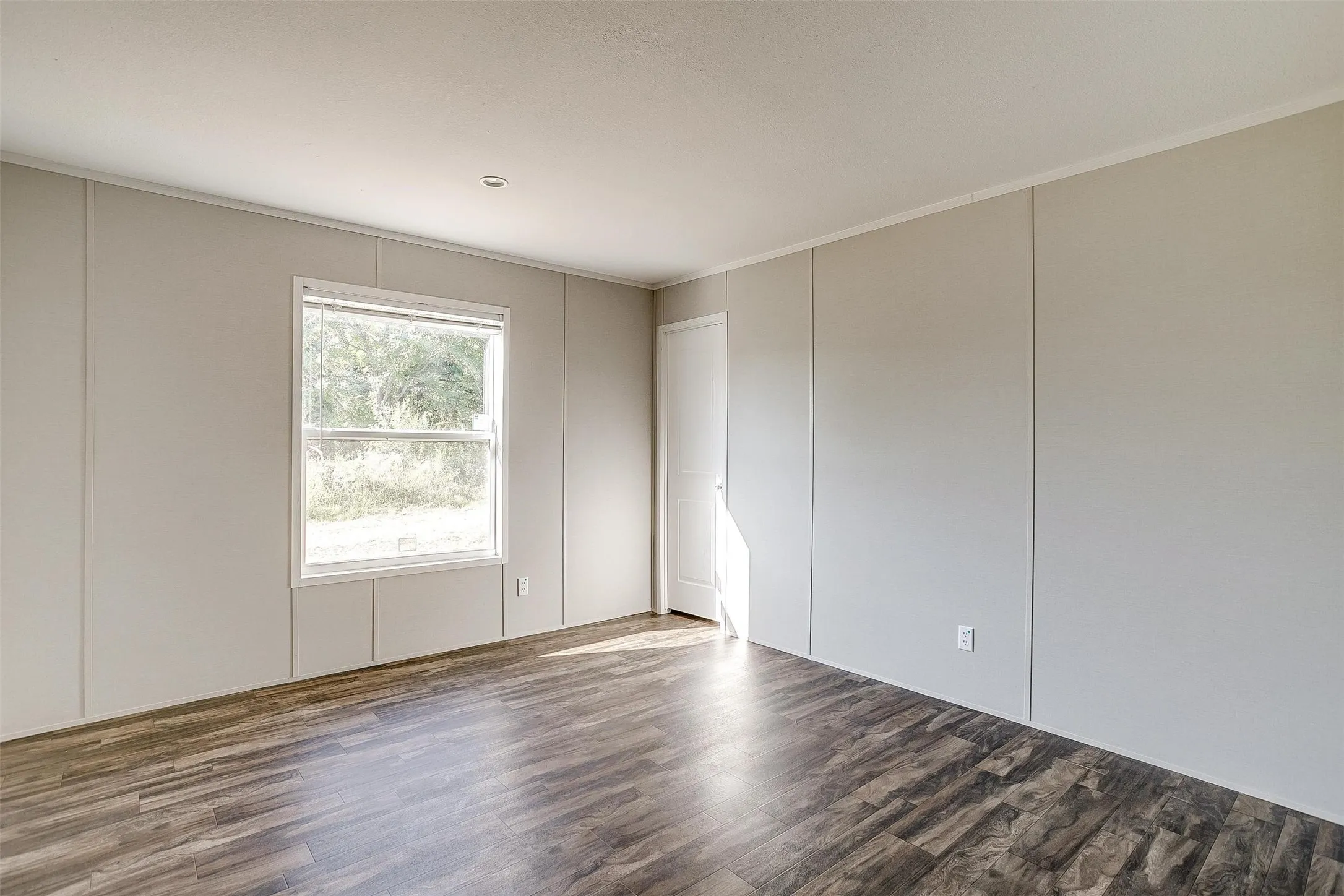 Manufactured Home For Sale in Johnson County , 4417 County Road 423, Grandview, Texas 76050, 4 Bedroom, 2 Bathroom, Garage spaces, 1,568 Sqft, built in 2024, mls#21287917, Real Estate Agent in Grandview, Homes For Sale in Johnson county, Homes For Sale in Grandview, Realtor in Grandview Texas, Real Estate Brokerage Independent Realty Texas, Luminita Cordes Realtor