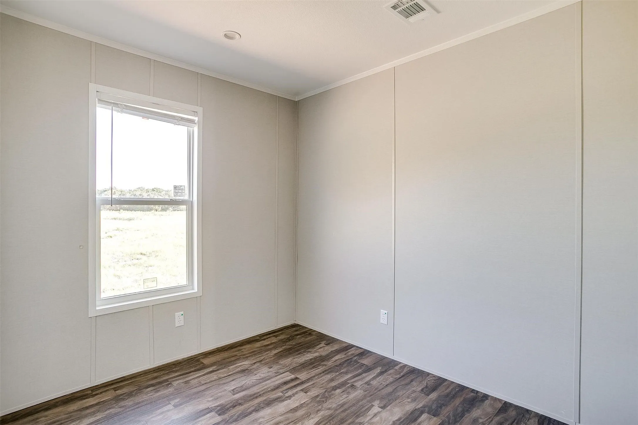 Manufactured Home For Sale in Johnson County , 4417 County Road 423, Grandview, Texas 76050, 4 Bedroom, 2 Bathroom, Garage spaces, 1,568 Sqft, built in 2024, mls#21287917, Real Estate Agent in Grandview, Homes For Sale in Johnson county, Homes For Sale in Grandview, Realtor in Grandview Texas, Real Estate Brokerage Independent Realty Texas, Luminita Cordes Realtor