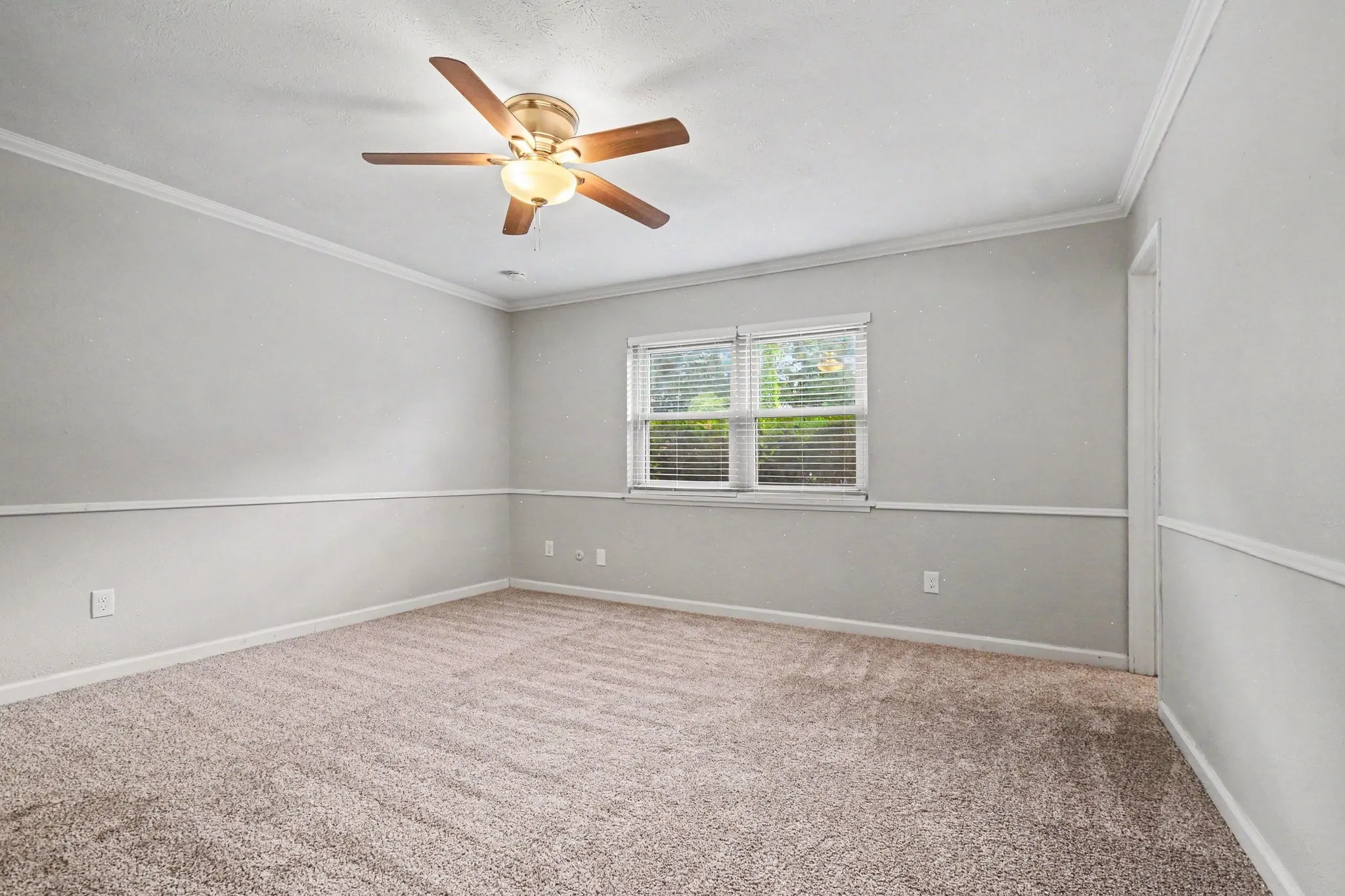 Single Family Residence For Sale in Collin County , 538 Ridgemont Drive, Allen, Texas 75002, 3 Bedroom, 2 Bathroom, 1 Garage spaces, 1,360 Sqft, built in 1977, mls#21300161, Real Estate Agent in Allen, Homes For Sale in Collin county, Homes For Sale in Allen, Realtor in Allen Texas, Real Estate Brokerage Independent Realty Texas, Luminita Cordes Realtor