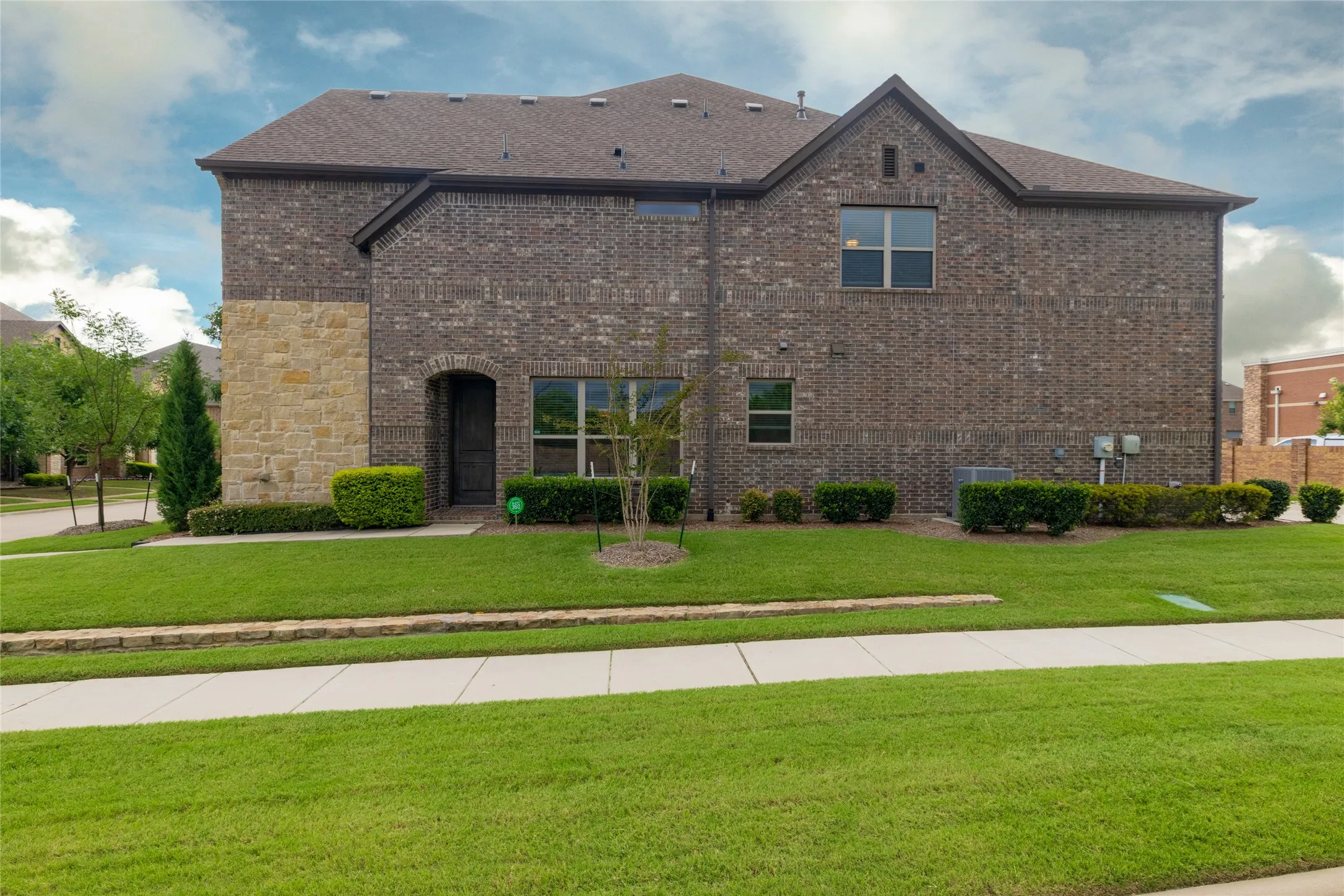 Townhouse For Sale in Collin County , 3000 Gaylord Drive, Mc Kinney, Texas 75070, 3 Bedrooms, 3 Bathrooms, 2 Garage spaces, 1,980 Sqft, built in 2018, Price $370,000, mls#21273466, Real Estate Agent in Mc Kinney, Homes For Sale in Collin county, Homes For Sale in Mc Kinney, Realtor in Mc Kinney Texas, Real Estate Brokerage Independent Realty Texas, Luminita Cordes Realtor
