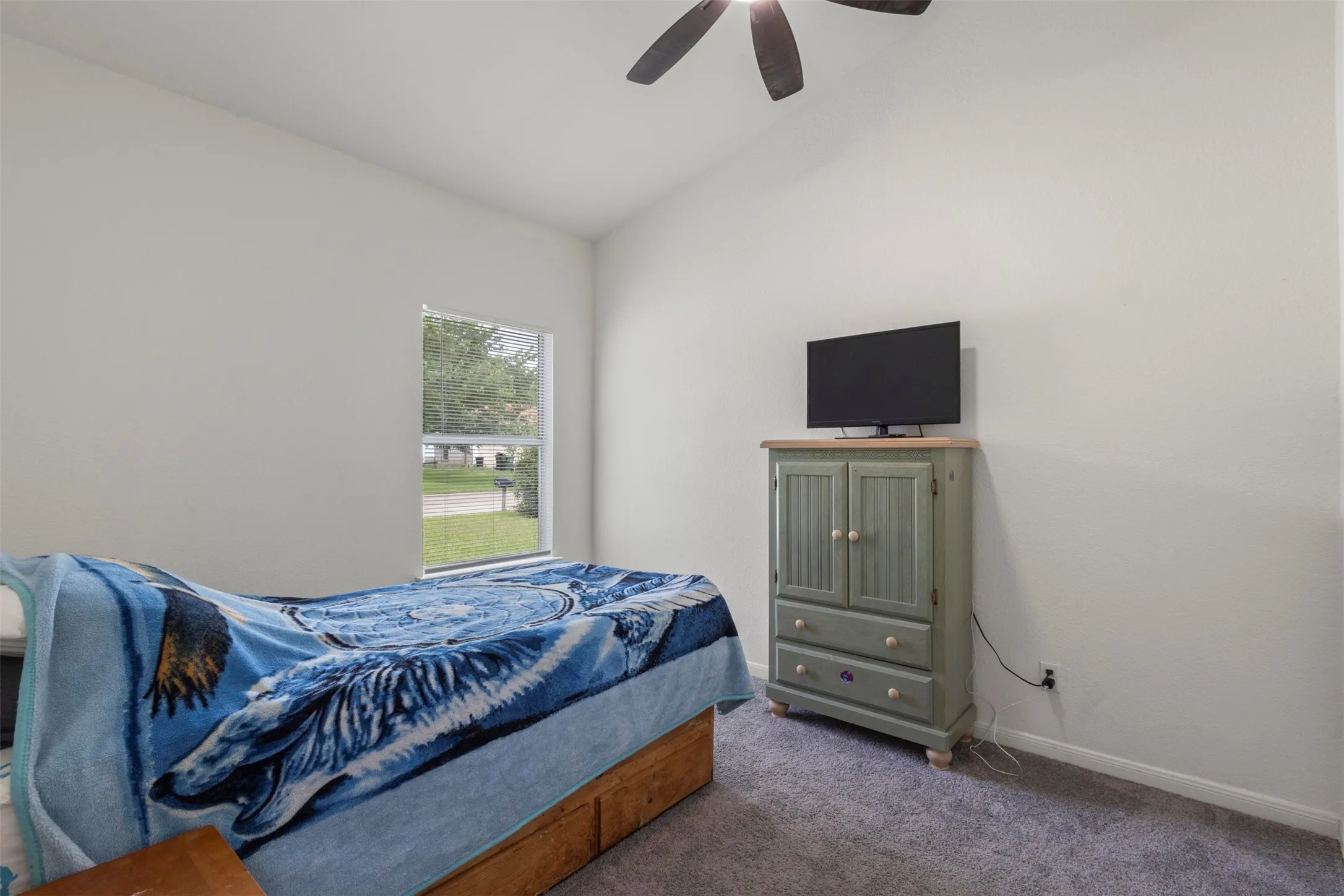 Single Family Residence For Sale in Tarrant County , 5523 Safari Trail, Arlington, Texas 76018, 2 Bedroom, 1 Bathroom, 1 Garage spaces, 806 Sqft, built in 1984, mls#21297933, Real Estate Agent in Arlington, Homes For Sale in Tarrant county, Homes For Sale in Arlington, Realtor in Arlington Texas, Real Estate Brokerage Independent Realty Texas, Luminita Cordes Realtor