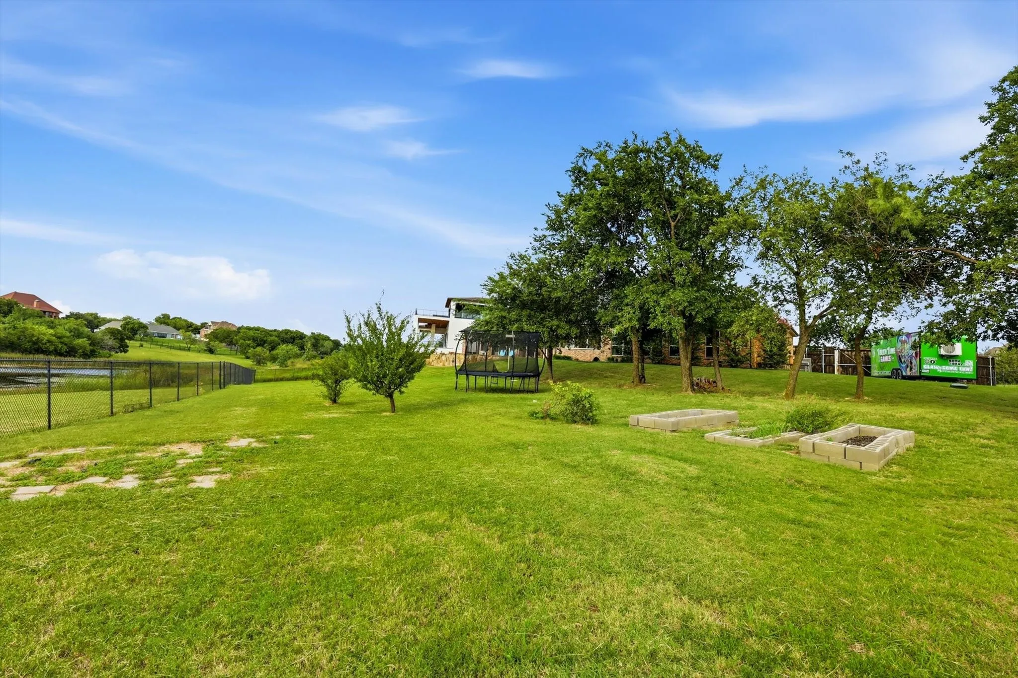 Single Family Residence For Sale in Dallas County , 1040 Lighthouse Court, Grand Prairie, Texas 75104, 5 Bedroom, 5 Bathroom, 5 Garage spaces, 3,960 Sqft, built in 2015, mls#21299273, Real Estate Agent in Grand Prairie, Homes For Sale in Dallas county, Homes For Sale in Grand Prairie, Realtor in Grand Prairie Texas, Real Estate Brokerage Independent Realty Texas, Luminita Cordes Realtor