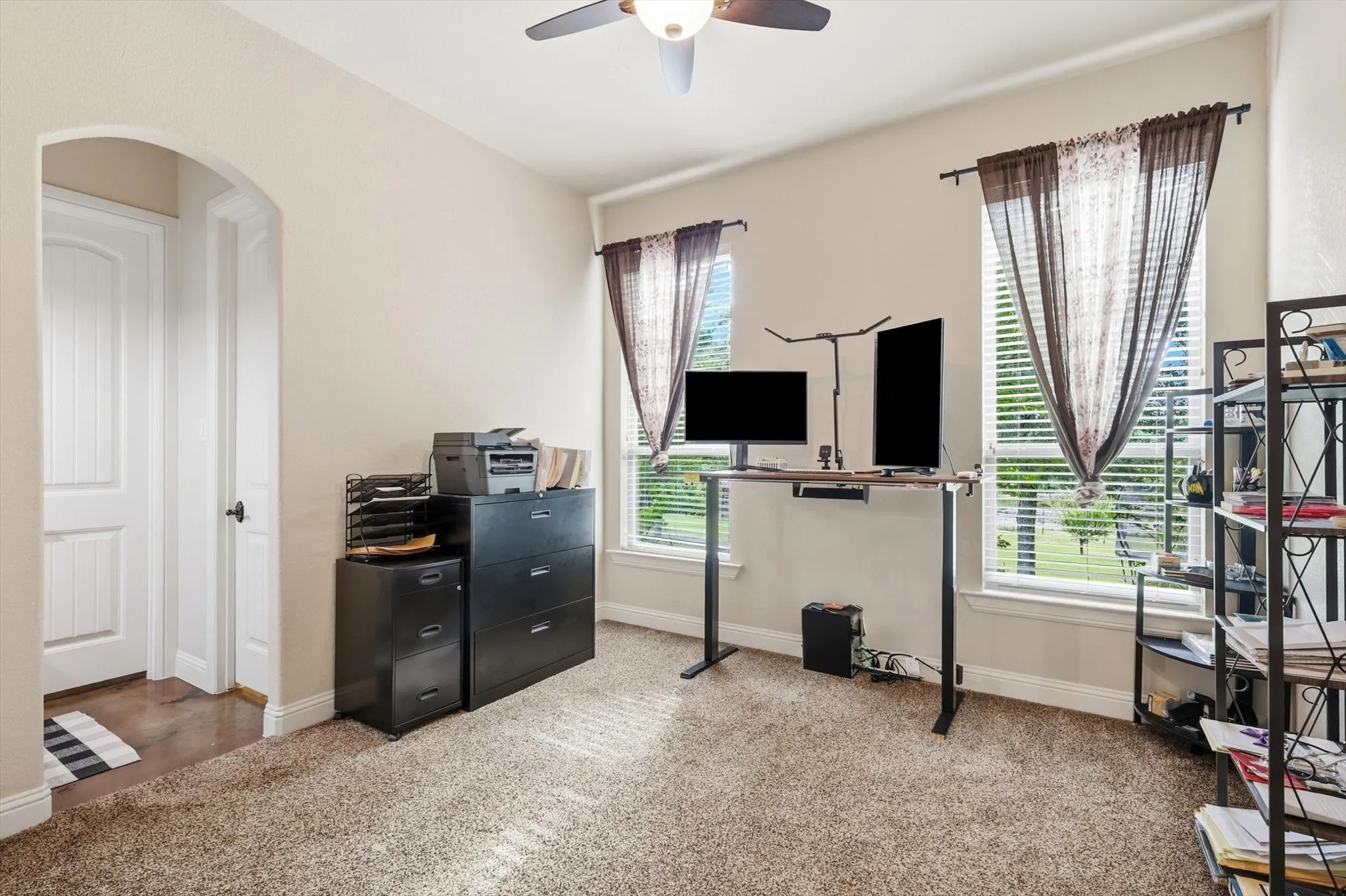 Single Family Residence For Sale in Dallas County , 1040 Lighthouse Court, Grand Prairie, Texas 75104, 5 Bedroom, 5 Bathroom, 5 Garage spaces, 3,960 Sqft, built in 2015, mls#21299273, Real Estate Agent in Grand Prairie, Homes For Sale in Dallas county, Homes For Sale in Grand Prairie, Realtor in Grand Prairie Texas, Real Estate Brokerage Independent Realty Texas, Luminita Cordes Realtor