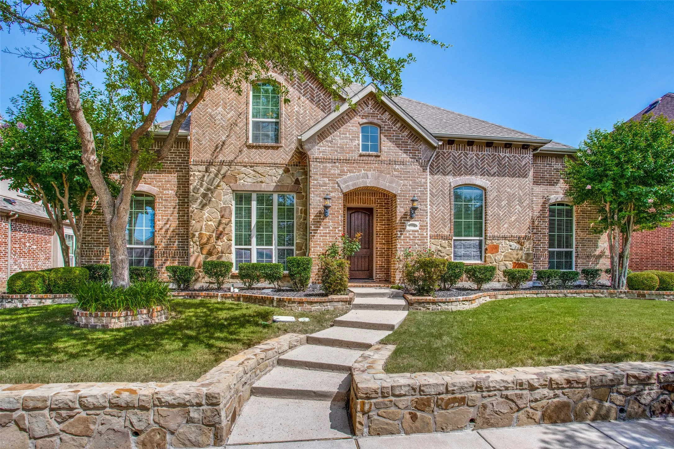 Single Family Residence For Rent in Collin County , 13336 Thornton Drive, Frisco, Texas 75035, 5 Bedroom, 5 Bathroom, 3 Garage spaces, 4,645 Sqft, built in 2009, mls#21301766, Real Estate Agent in Frisco, Homes For Rent in Collin county, Homes For Rent in Frisco, Realtor in Frisco Texas, Real Estate Brokerage Independent Realty Texas, Luminita Cordes Realtor