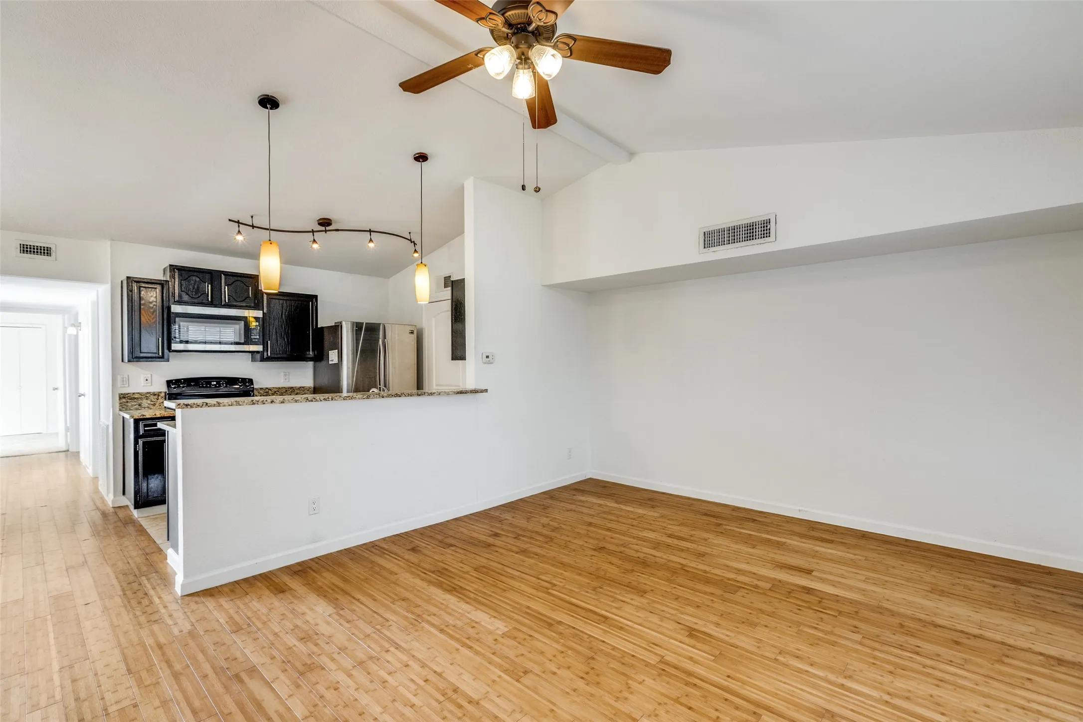 LR looking towards Kitchen