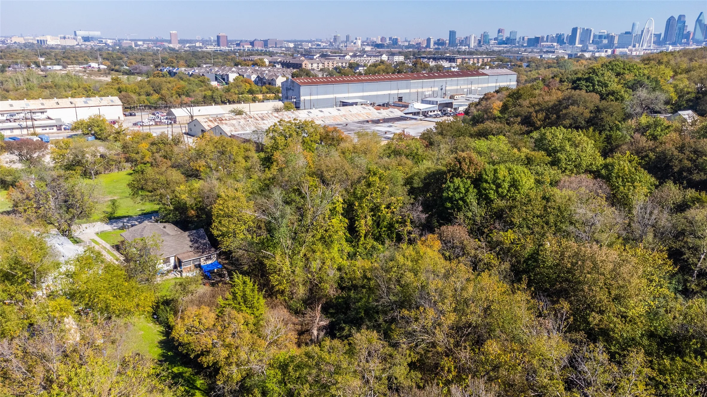 Birds eye view of property