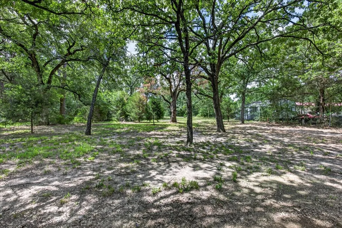 Manufactured Home For Sale in Henderson County , 11079 State Highway 198, Mabank, Texas 75147, 4 Bedroom, 2 Bathroom, Garage spaces, 1,768 Sqft, built in 2020, mls#21302063, Real Estate Agent in Mabank, Homes For Sale in Henderson county, Homes For Sale in Mabank, Realtor in Mabank Texas, Real Estate Brokerage Independent Realty Texas, Luminita Cordes Realtor