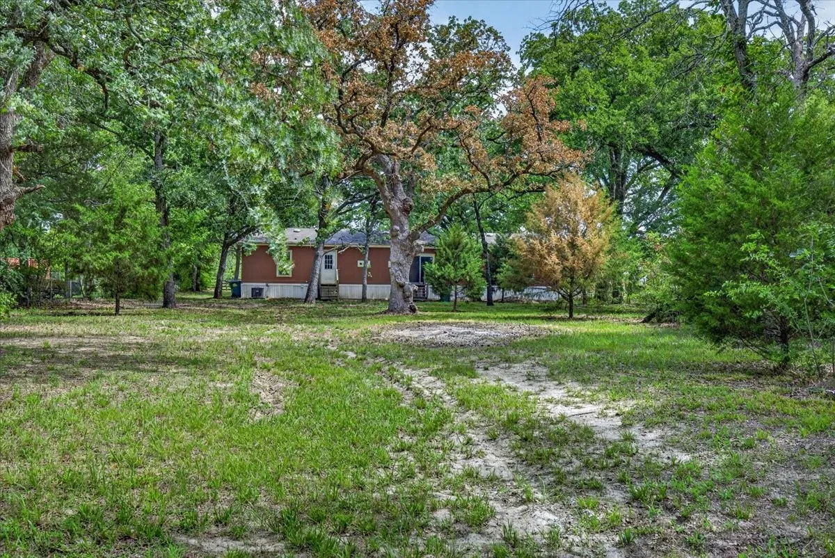Manufactured Home For Sale in Henderson County , 11079 State Highway 198, Mabank, Texas 75147, 4 Bedroom, 2 Bathroom, Garage spaces, 1,768 Sqft, built in 2020, mls#21302063, Real Estate Agent in Mabank, Homes For Sale in Henderson county, Homes For Sale in Mabank, Realtor in Mabank Texas, Real Estate Brokerage Independent Realty Texas, Luminita Cordes Realtor