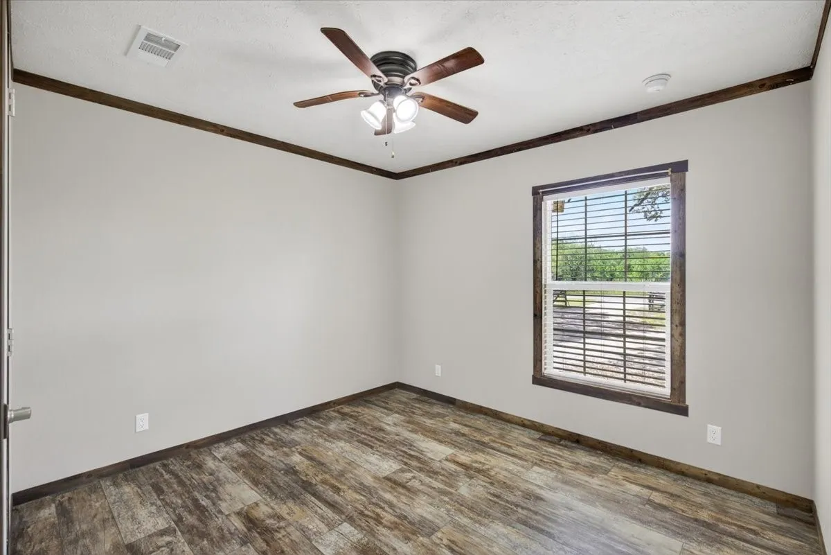 Manufactured Home For Sale in Henderson County , 11079 State Highway 198, Mabank, Texas 75147, 4 Bedroom, 2 Bathroom, Garage spaces, 1,768 Sqft, built in 2020, mls#21302063, Real Estate Agent in Mabank, Homes For Sale in Henderson county, Homes For Sale in Mabank, Realtor in Mabank Texas, Real Estate Brokerage Independent Realty Texas, Luminita Cordes Realtor