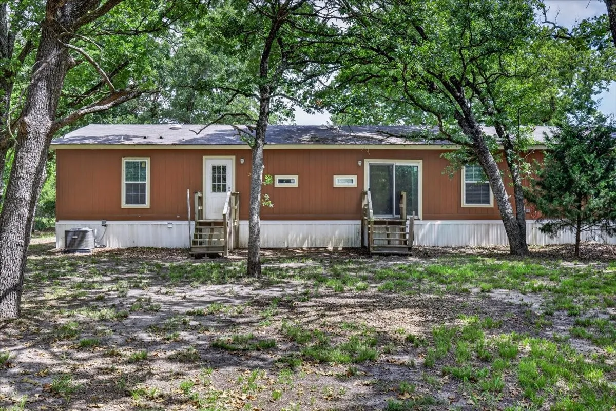 Manufactured Home For Sale in Henderson County , 11079 State Highway 198, Mabank, Texas 75147, 4 Bedroom, 2 Bathroom, Garage spaces, 1,768 Sqft, built in 2020, mls#21302063, Real Estate Agent in Mabank, Homes For Sale in Henderson county, Homes For Sale in Mabank, Realtor in Mabank Texas, Real Estate Brokerage Independent Realty Texas, Luminita Cordes Realtor