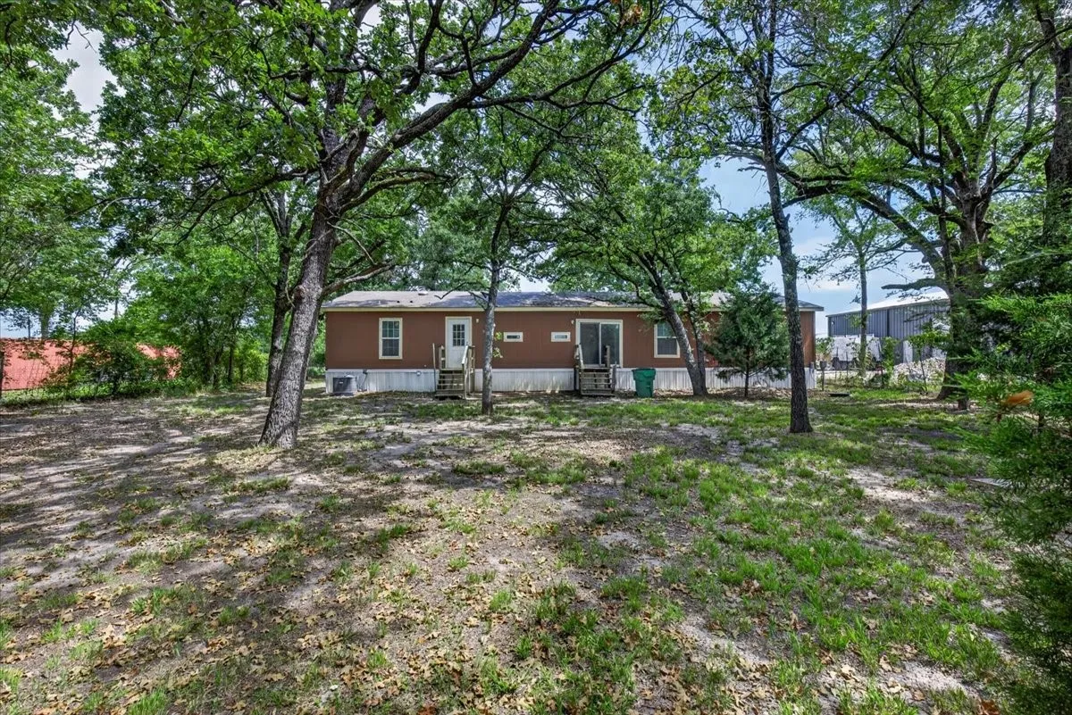 Manufactured Home For Sale in Henderson County , 11079 State Highway 198, Mabank, Texas 75147, 4 Bedroom, 2 Bathroom, Garage spaces, 1,768 Sqft, built in 2020, mls#21302063, Real Estate Agent in Mabank, Homes For Sale in Henderson county, Homes For Sale in Mabank, Realtor in Mabank Texas, Real Estate Brokerage Independent Realty Texas, Luminita Cordes Realtor