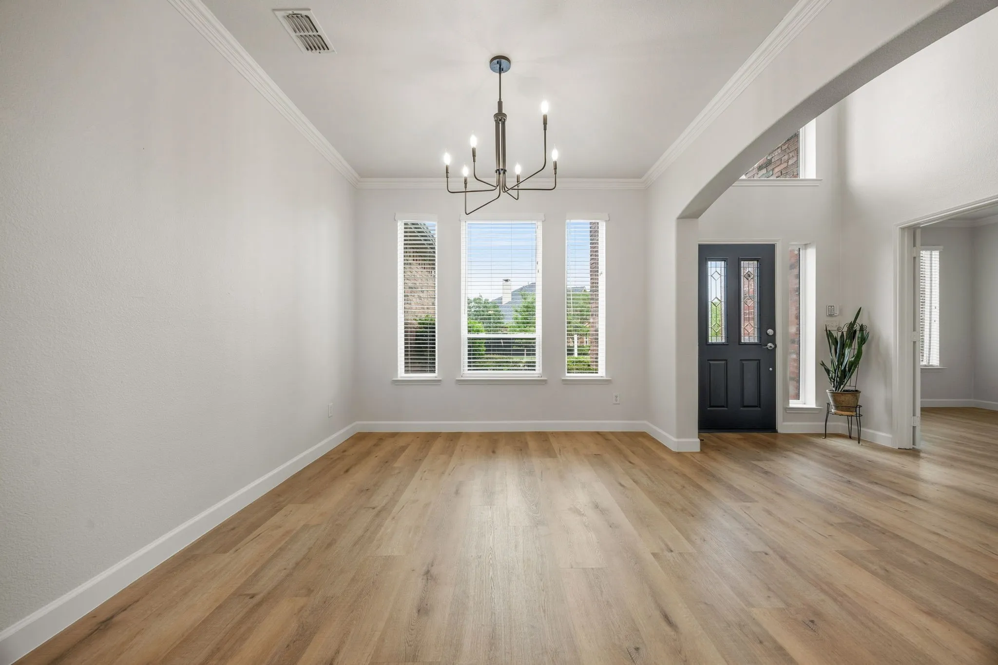 Single Family Residence For Sale in Rockwall County , 871 High Cotton Lane, Rockwall, Texas 75087, 4 Bedroom, 3 Bathroom, 2 Garage spaces, 3,050 Sqft, built in 2002, mls#21302070, Real Estate Agent in Rockwall, Homes For Sale in Rockwall county, Homes For Sale in Rockwall, Realtor in Rockwall Texas, Real Estate Brokerage Independent Realty Texas, Luminita Cordes Realtor