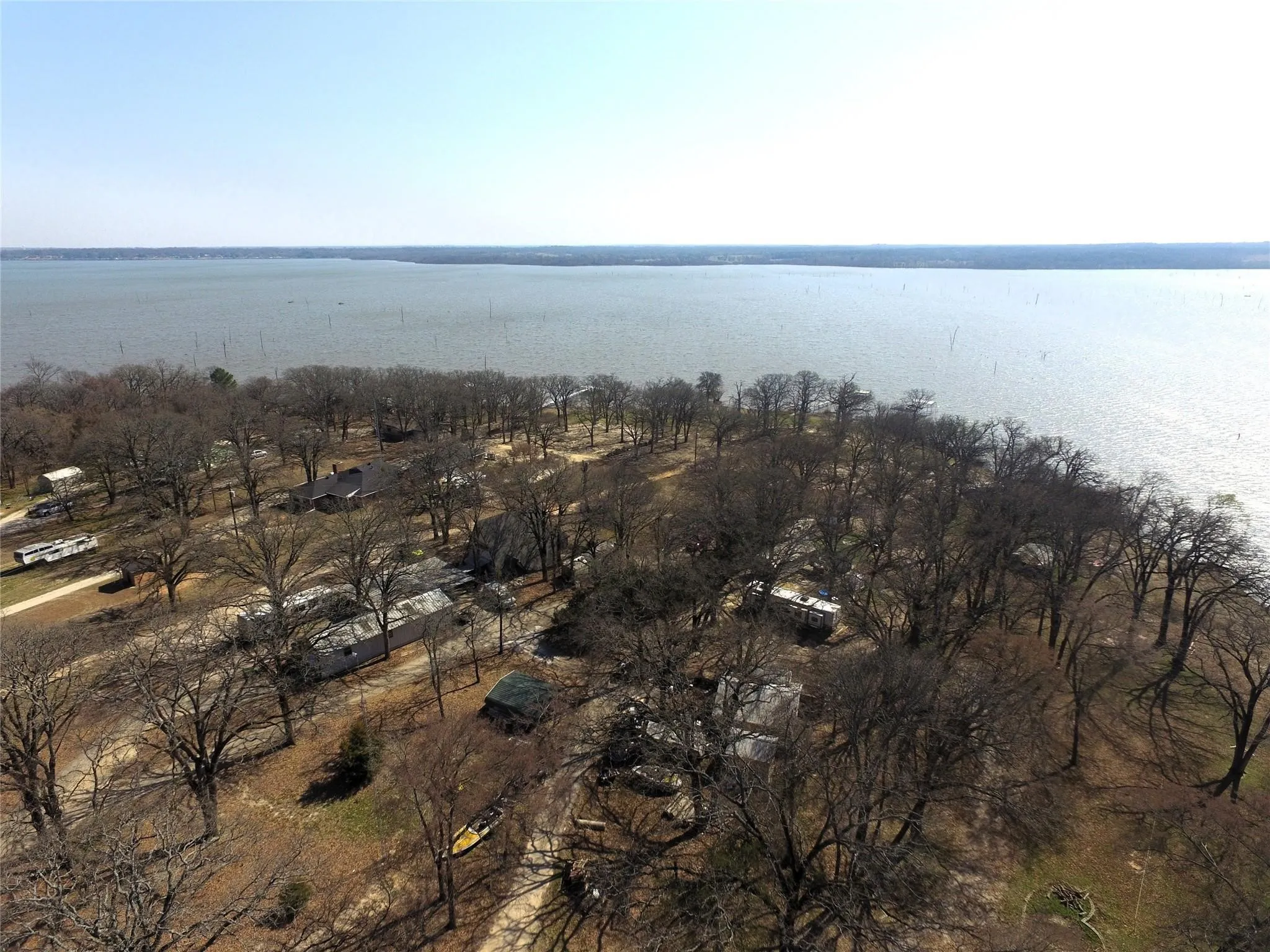 Single Family Residence For Sale in Hunt County , 8085 Lakeview Drive, Quinlan, Texas 75474, 1 Bedroom, 1 Bathroom, 2 Garage spaces, 500 Sqft, built in 0, mls#21302079, Real Estate Agent in Quinlan, Homes For Sale in Hunt county, Homes For Sale in Quinlan, Realtor in Quinlan Texas, Real Estate Brokerage Independent Realty Texas, Luminita Cordes Realtor