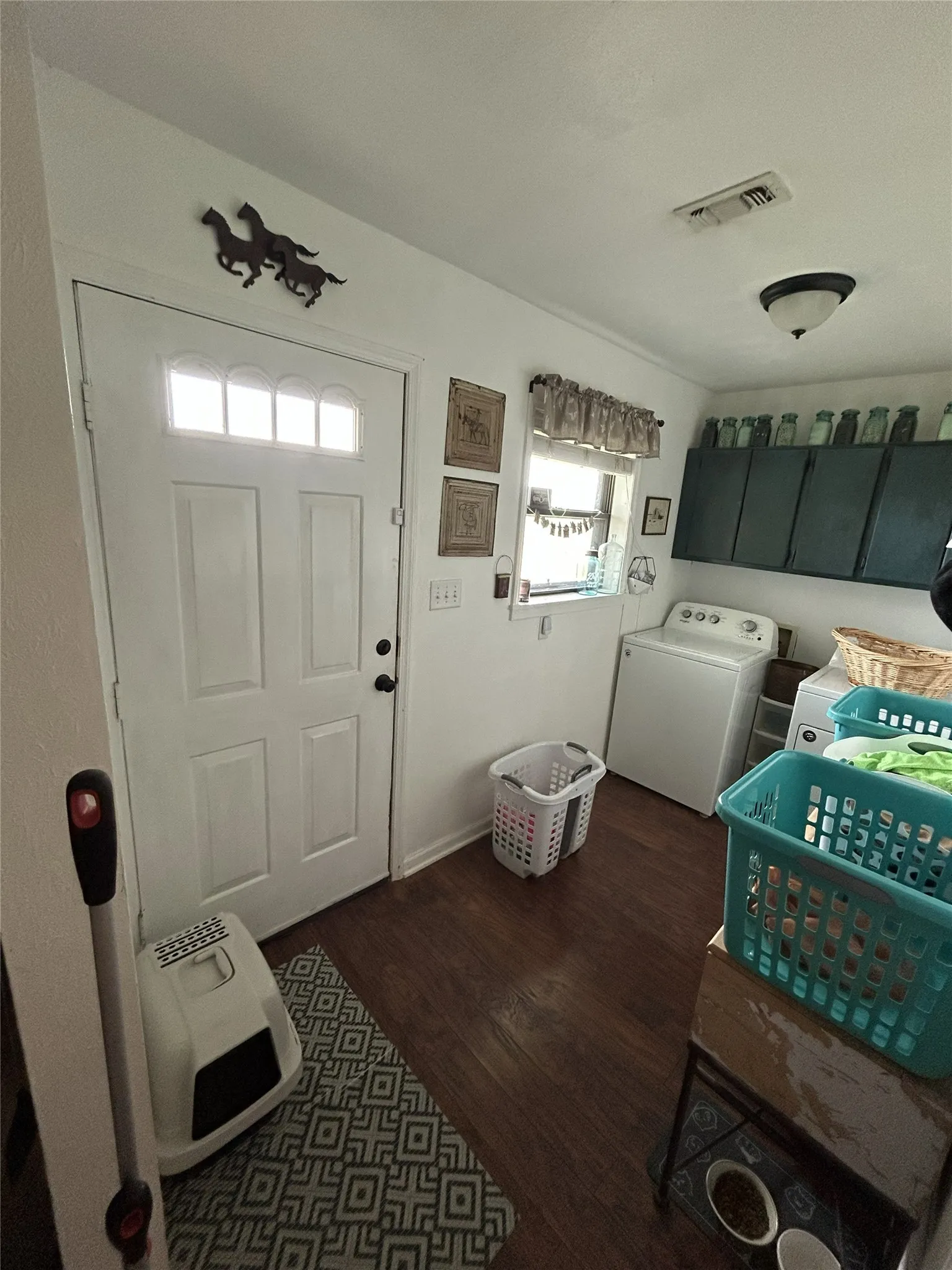 Single Family Residence For Sale in Eastland County , 402 County Road 455, Ranger, Texas 76470, 3 Bedroom, 3 Bathroom, 3 Garage spaces, 5,050 Sqft, built in 1978, mls#21302096, Real Estate Agent in Ranger, Homes For Sale in Eastland county, Homes For Sale in Ranger, Realtor in Ranger Texas, Real Estate Brokerage Independent Realty Texas, Luminita Cordes Realtor
