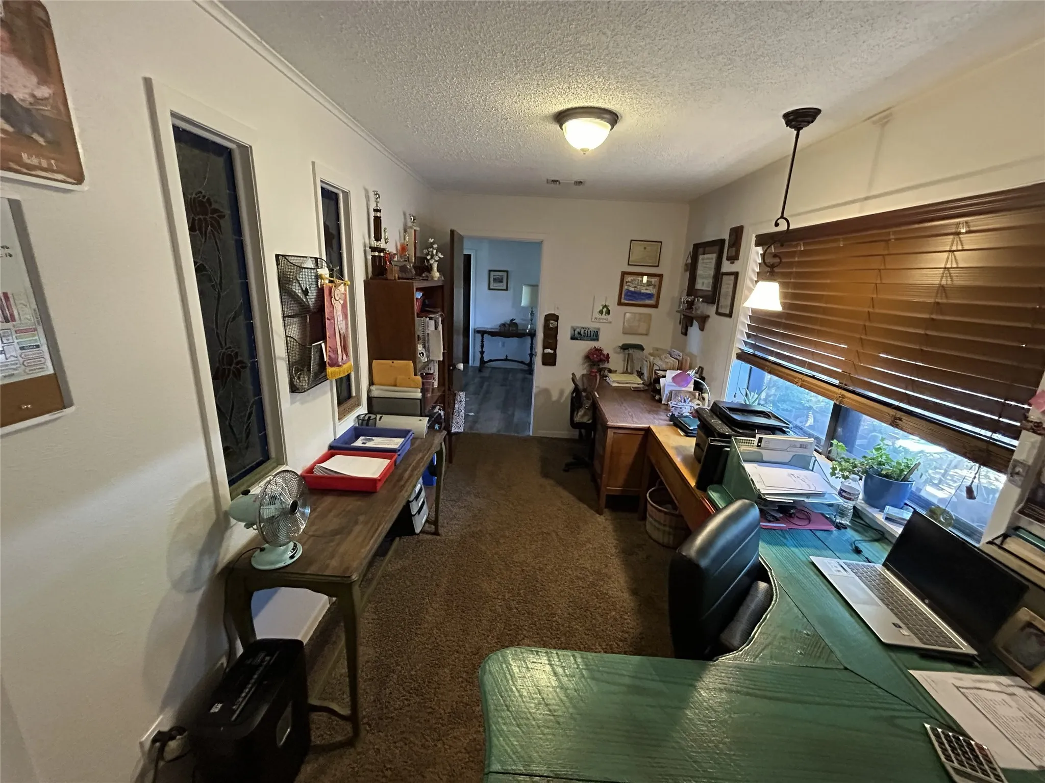 Single Family Residence For Sale in Eastland County , 402 County Road 455, Ranger, Texas 76470, 3 Bedroom, 3 Bathroom, 3 Garage spaces, 5,050 Sqft, built in 1978, mls#21302096, Real Estate Agent in Ranger, Homes For Sale in Eastland county, Homes For Sale in Ranger, Realtor in Ranger Texas, Real Estate Brokerage Independent Realty Texas, Luminita Cordes Realtor