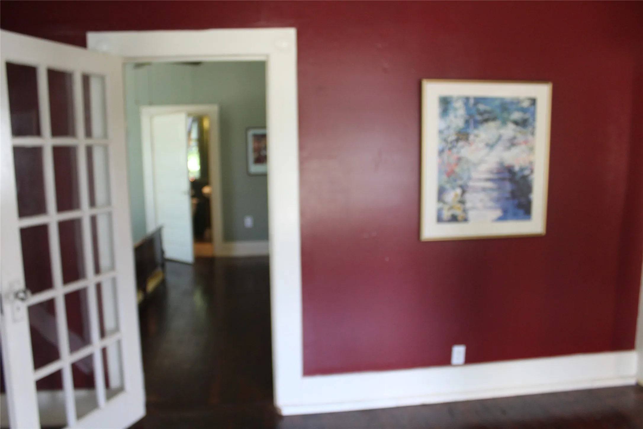Single Family Residence For Sale in Hunt County , 2818 S Blades Street, Greenville, Texas 75401, 3 Bedroom, 2 Bathroom, Garage spaces, 1,375 Sqft, built in 1926, mls#21292731, Real Estate Agent in Greenville, Homes For Sale in Hunt county, Homes For Sale in Greenville, Realtor in Greenville Texas, Real Estate Brokerage Independent Realty Texas, Luminita Cordes Realtor