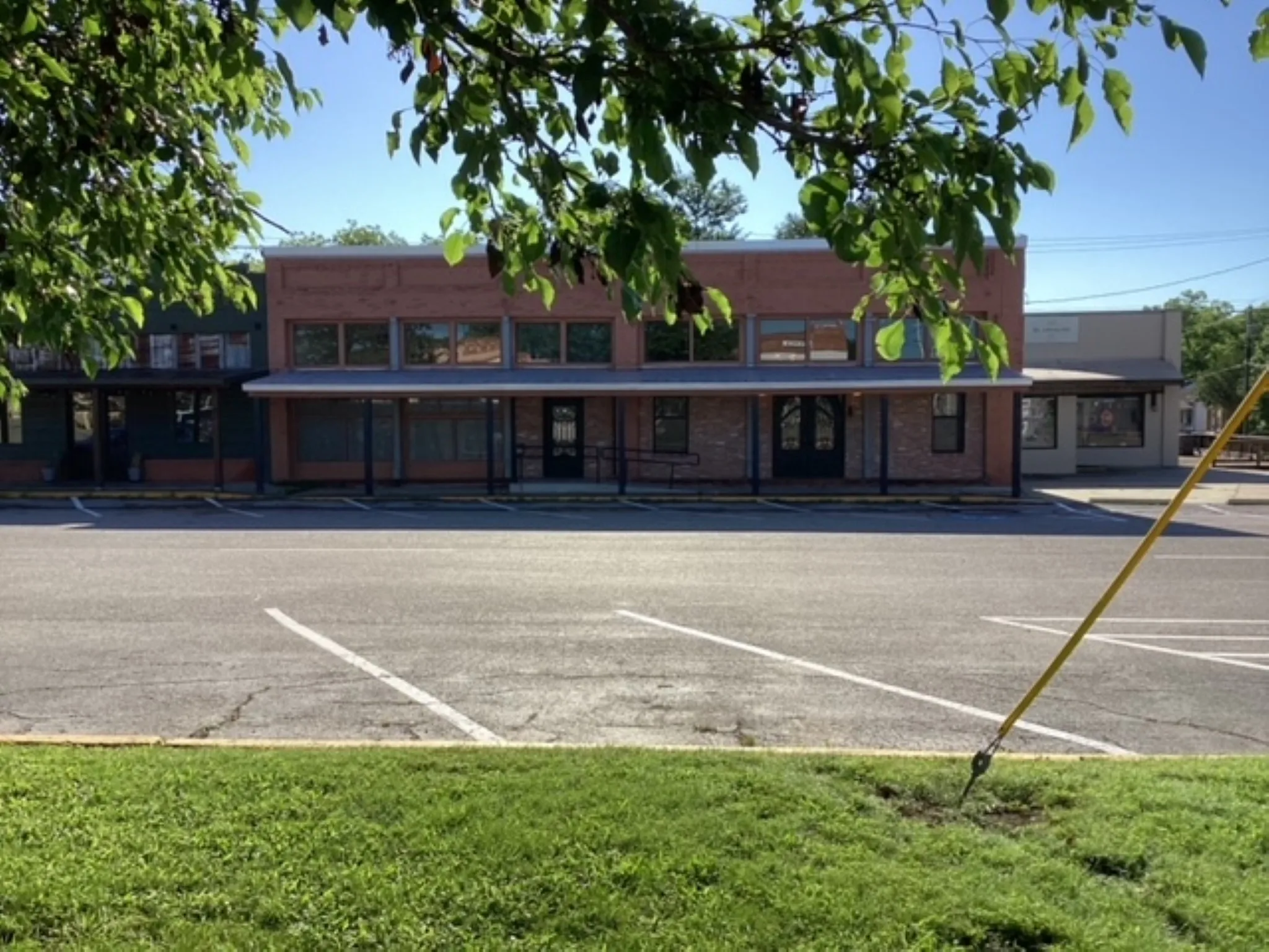 Business For Sale in Wood County , 189 Broadway, Alba, Texas 75410, 0, 0, Garage spaces, 0 Sqft, built in 1910, mls#21297553, Real Estate Agent in Alba, Homes For Sale in Wood county, Homes For Sale in Alba, Realtor in Alba Texas, Real Estate Brokerage Independent Realty Texas, Luminita Cordes Realtor