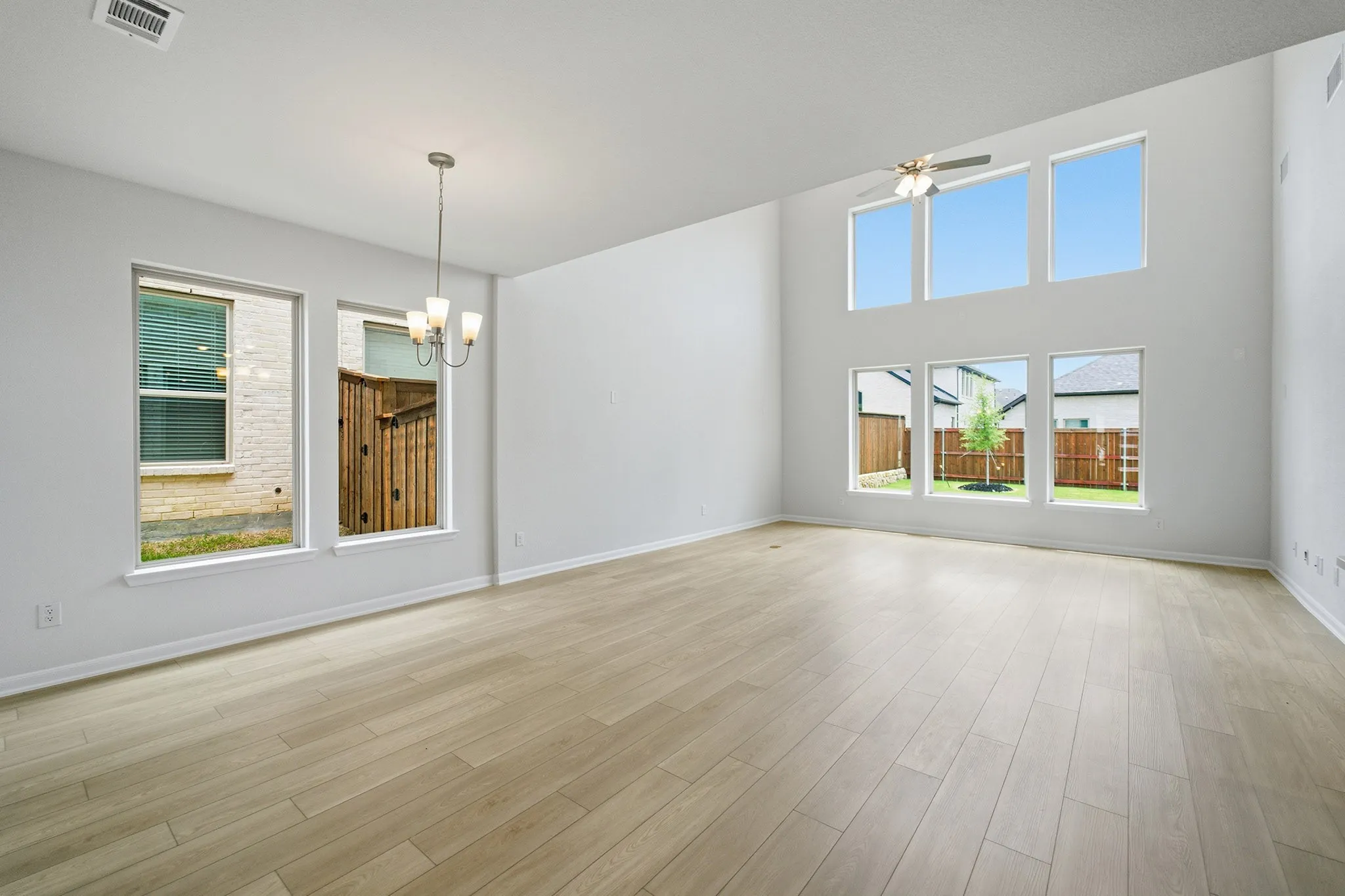 Single Family Residence For Sale in Collin County , 1908 Sangallo Lane, Celina, Texas 75009, 6 Bedroom, 5 Bathroom, 2 Garage spaces, 2,806 Sqft, built in 2026, mls#21302095, Real Estate Agent in Celina, Homes For Sale in Collin county, Homes For Sale in Celina, Realtor in Celina Texas, Real Estate Brokerage Independent Realty Texas, Luminita Cordes Realtor