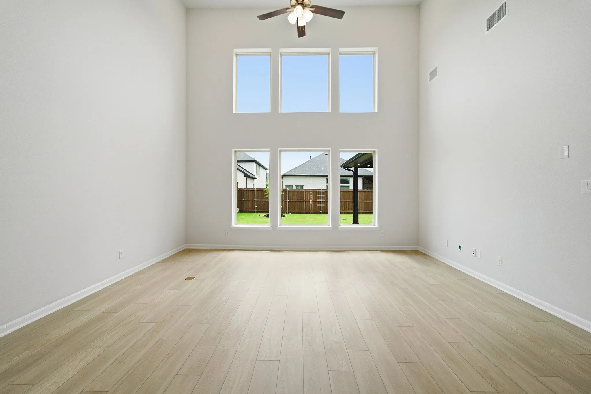 Single Family Residence For Sale in Collin County , 1908 Sangallo Lane, Celina, Texas 75009, 6 Bedroom, 5 Bathroom, 2 Garage spaces, 2,806 Sqft, built in 2026, mls#21302095, Real Estate Agent in Celina, Homes For Sale in Collin county, Homes For Sale in Celina, Realtor in Celina Texas, Real Estate Brokerage Independent Realty Texas, Luminita Cordes Realtor