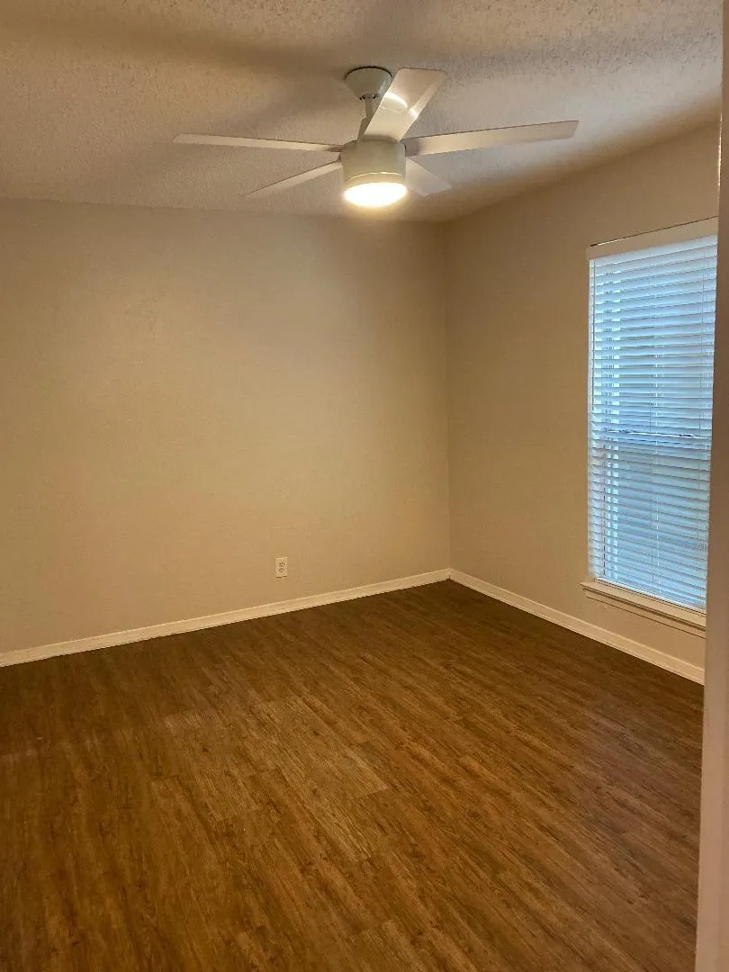 Condominium For Sale in Dallas County , 4859 Cedar Springs Road 154, Dallas, Texas 75219, 2 Bedroom, 1 Bathroom, 1 Garage spaces, 841 Sqft, built in 1970, mls#21302142, Real Estate Agent in Dallas, Homes For Sale in Dallas county, Homes For Sale in Dallas, Realtor in Dallas Texas, Real Estate Brokerage Independent Realty Texas, Luminita Cordes Realtor