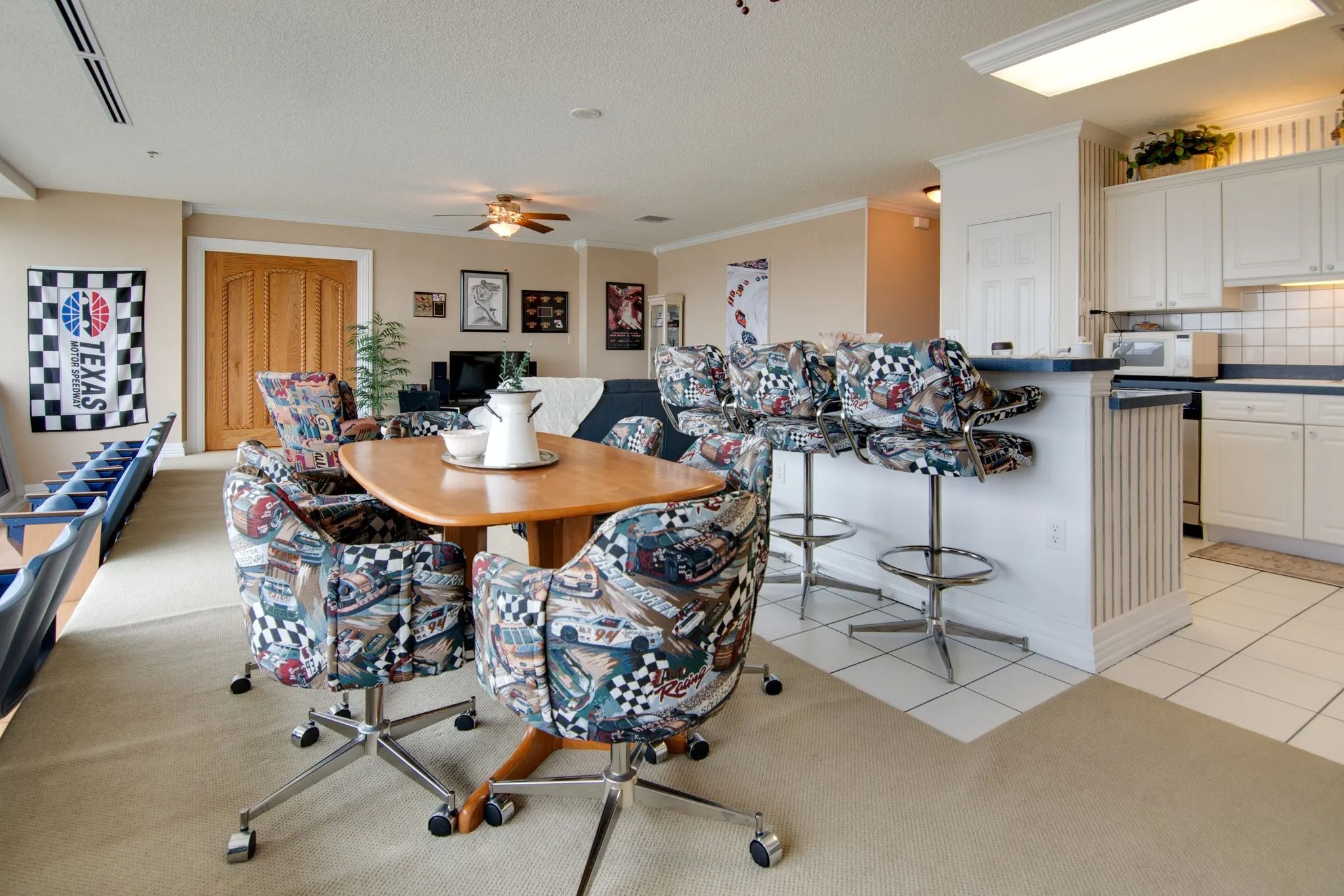 Tenant's property will be removed prior to closing