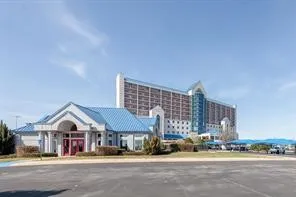 Condominium For Sale in Denton County , 3575 Lone Star Circle 604, Fort Worth, Texas 76177, 2 Bedroom, 2 Bathroom, 2 Garage spaces, 1,550 Sqft, built in 1997, mls#21280598, Real Estate Agent in Fort Worth, Homes For Sale in Denton county, Homes For Sale in Fort Worth, Realtor in Fort Worth Texas, Real Estate Brokerage Independent Realty Texas, Luminita Cordes Realtor