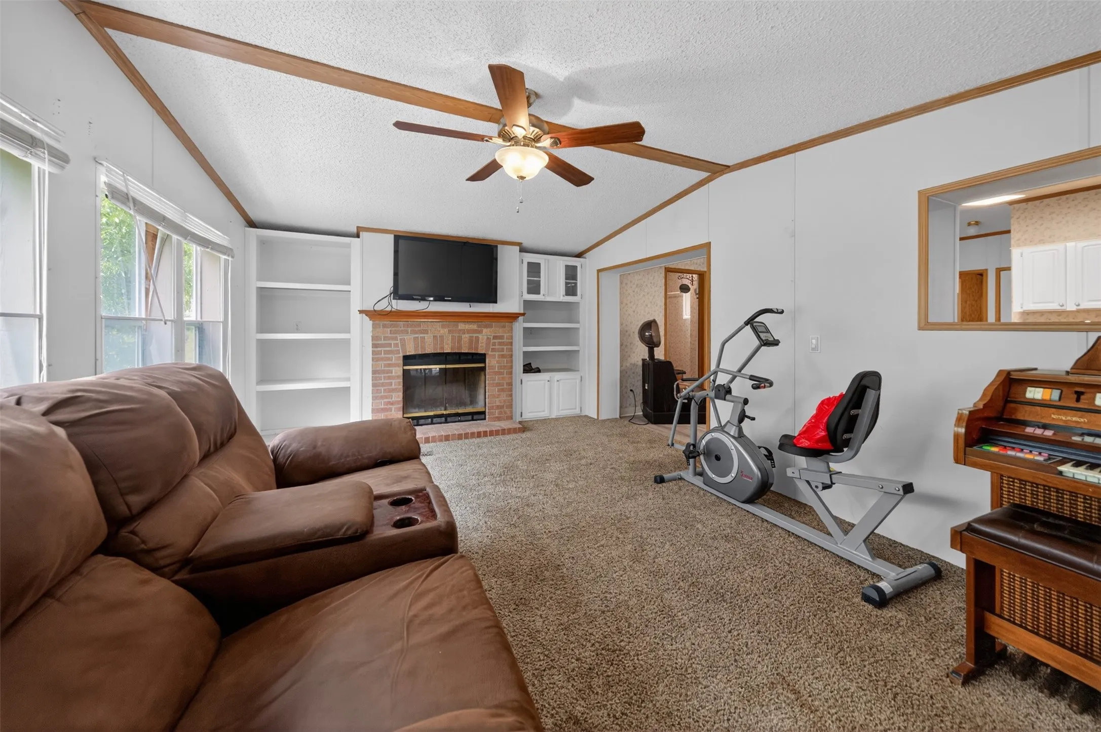 Manufactured Home For Sale in Henderson County , 13314 County Road 4336, Larue, Texas 75770, 3 Bedrooms, 1 Bathroom, 2 Garage spaces, 1,966 Sqft, built in 1998, Price $450,000, mls#21300738, Real Estate Agent in Larue, Homes For Sale in Henderson county, Homes For Sale in Larue, Realtor in Larue Texas, Real Estate Brokerage Independent Realty Texas, Luminita Cordes Realtor