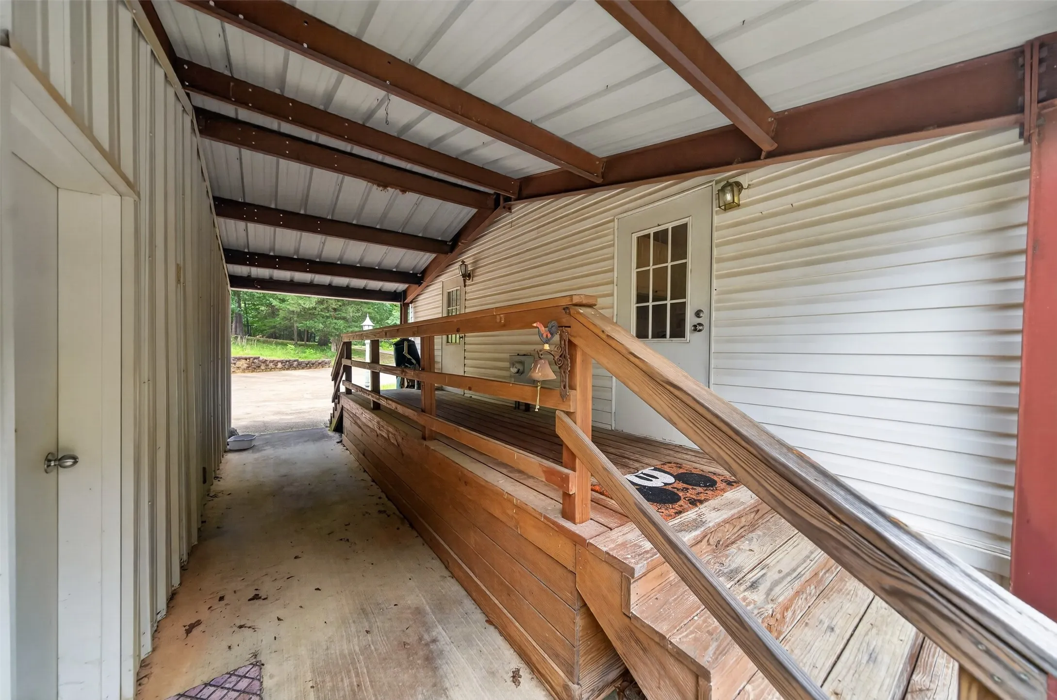 Manufactured Home For Sale in Henderson County , 13314 County Road 4336, Larue, Texas 75770, 3 Bedrooms, 1 Bathroom, 2 Garage spaces, 1,966 Sqft, built in 1998, Price $450,000, mls#21300738, Real Estate Agent in Larue, Homes For Sale in Henderson county, Homes For Sale in Larue, Realtor in Larue Texas, Real Estate Brokerage Independent Realty Texas, Luminita Cordes Realtor