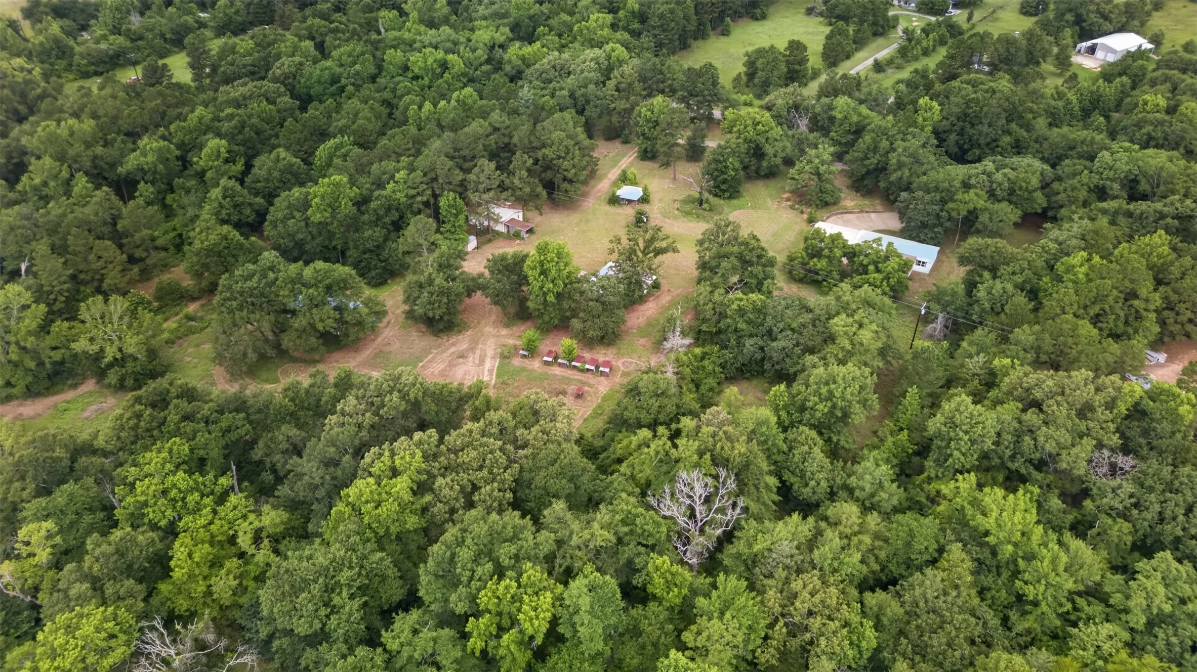 Manufactured Home For Sale in Henderson County , 13314 County Road 4336, Larue, Texas 75770, 3 Bedrooms, 1 Bathroom, 2 Garage spaces, 1,966 Sqft, built in 1998, Price $450,000, mls#21300738, Real Estate Agent in Larue, Homes For Sale in Henderson county, Homes For Sale in Larue, Realtor in Larue Texas, Real Estate Brokerage Independent Realty Texas, Luminita Cordes Realtor