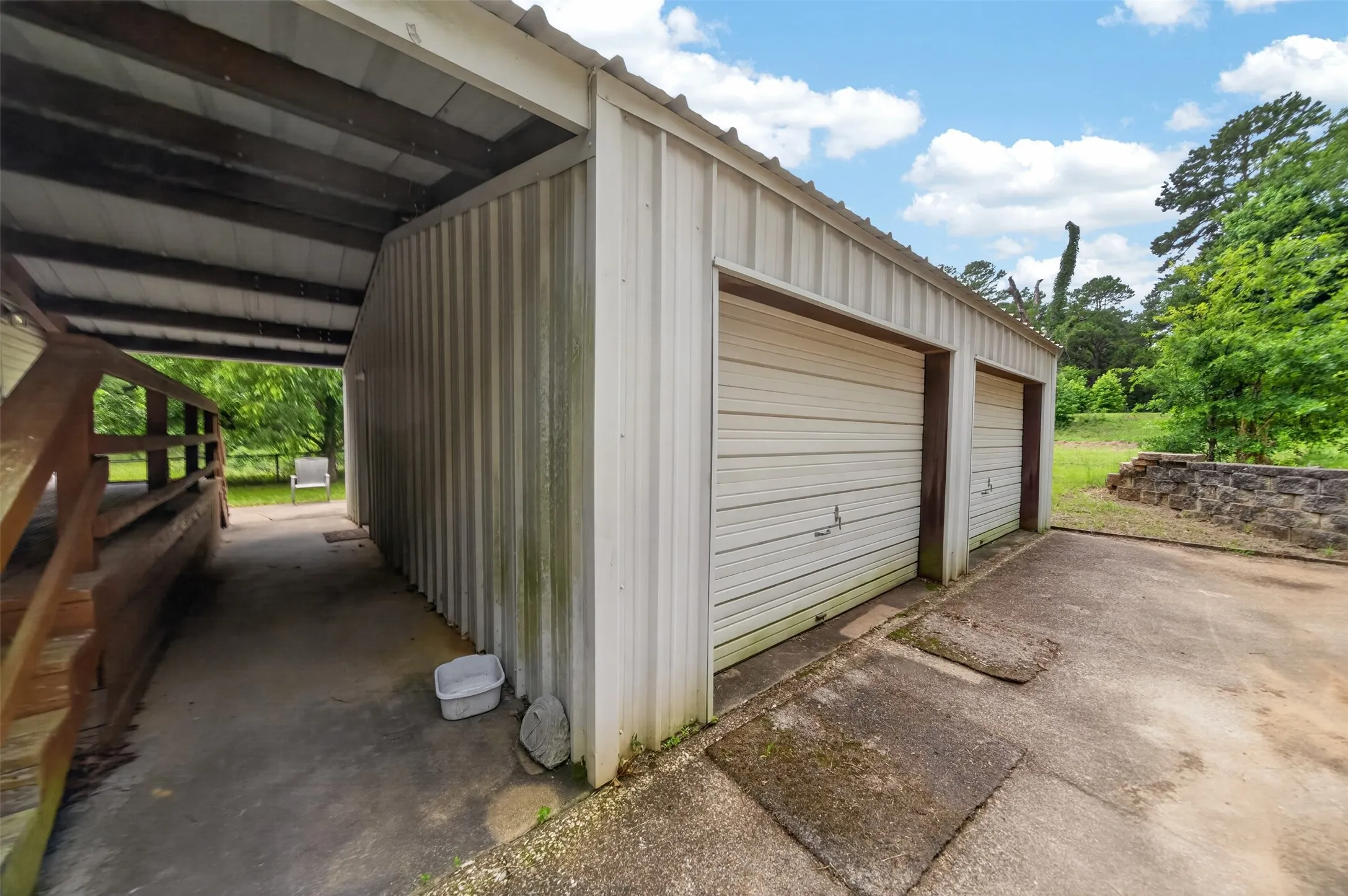 Manufactured Home For Sale in Henderson County , 13314 County Road 4336, Larue, Texas 75770, 3 Bedrooms, 1 Bathroom, 2 Garage spaces, 1,966 Sqft, built in 1998, Price $450,000, mls#21300738, Real Estate Agent in Larue, Homes For Sale in Henderson county, Homes For Sale in Larue, Realtor in Larue Texas, Real Estate Brokerage Independent Realty Texas, Luminita Cordes Realtor
