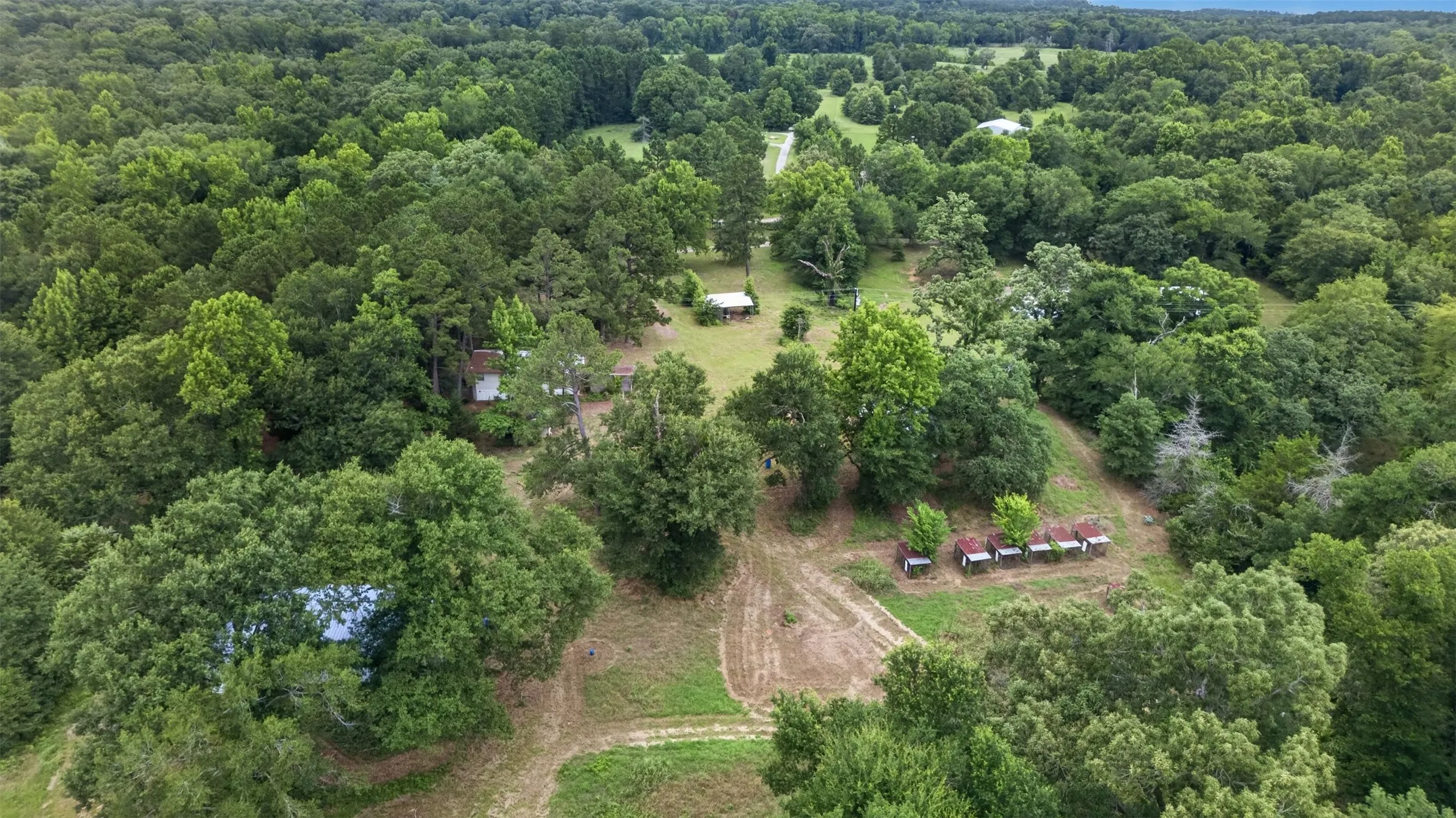 Manufactured Home For Sale in Henderson County , 13314 County Road 4336, Larue, Texas 75770, 3 Bedrooms, 1 Bathroom, 2 Garage spaces, 1,966 Sqft, built in 1998, Price $450,000, mls#21300738, Real Estate Agent in Larue, Homes For Sale in Henderson county, Homes For Sale in Larue, Realtor in Larue Texas, Real Estate Brokerage Independent Realty Texas, Luminita Cordes Realtor