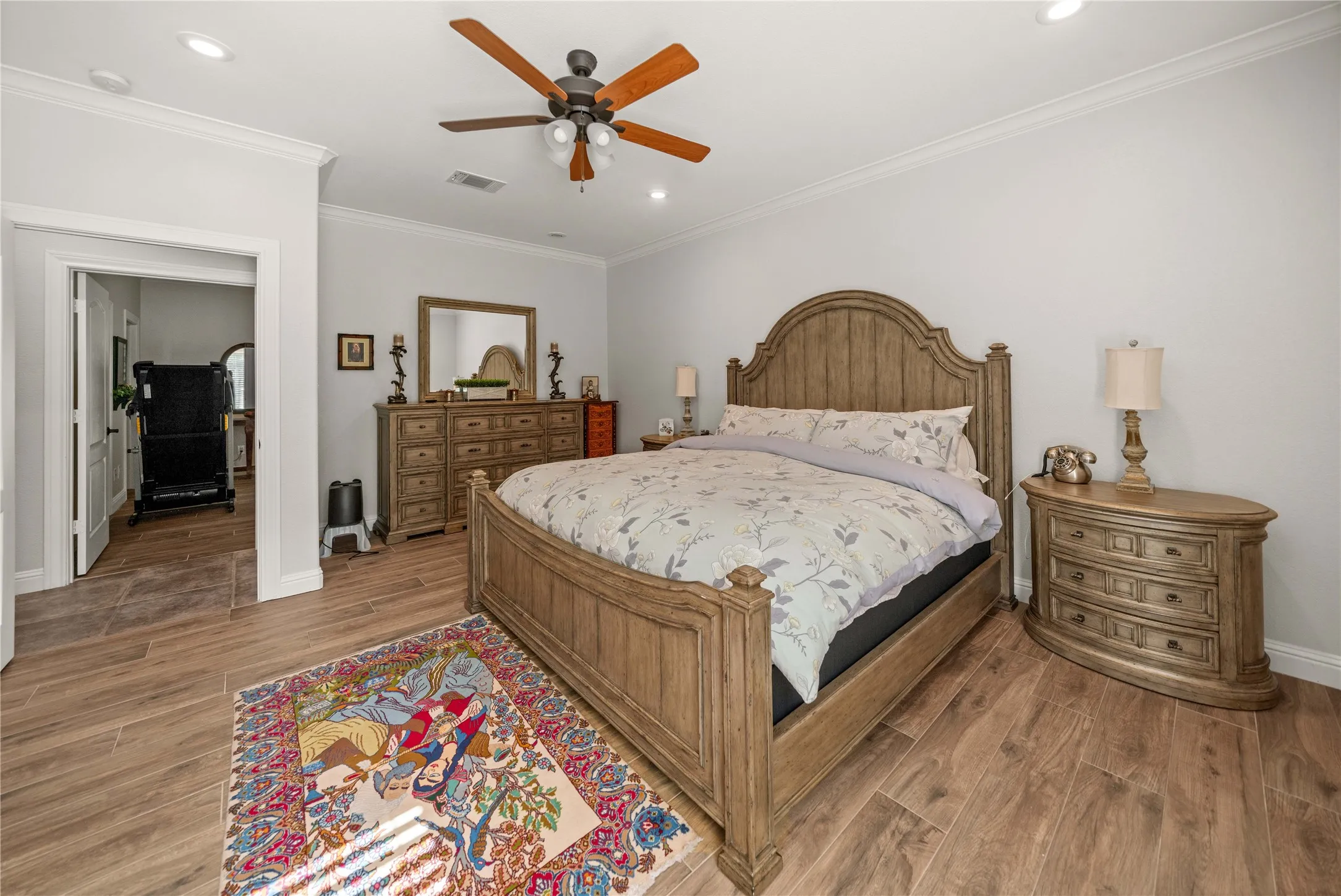 Single Family Residence For Sale in Wood County , 1054 County Road 4116, Quitman, Texas 75783, 4 Bedroom, 4 Bathroom, 2 Garage spaces, 4,405 Sqft, built in 2005, mls#21302057, Real Estate Agent in Quitman, Homes For Sale in Wood county, Homes For Sale in Quitman, Realtor in Quitman Texas, Real Estate Brokerage Independent Realty Texas, Luminita Cordes Realtor
