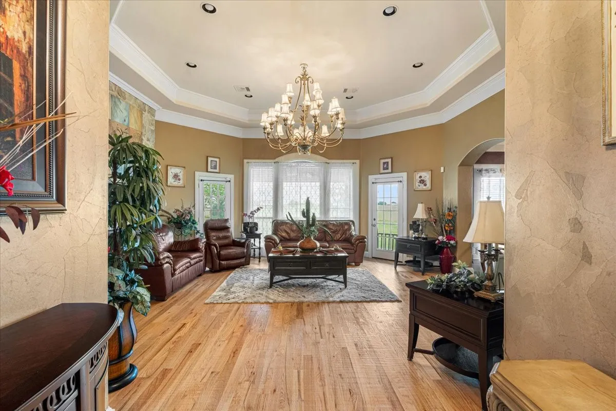 Single Family Residence For Sale in Ellis County , 3795 Fm 66, Waxahachie, Texas 75167, 5 Bedroom, 5 Bathroom, 2 Garage spaces, 4,123 Sqft, built in 2005, mls#21290485, Real Estate Agent in Waxahachie, Homes For Sale in Ellis county, Homes For Sale in Waxahachie, Realtor in Waxahachie Texas, Real Estate Brokerage Independent Realty Texas, Luminita Cordes Realtor