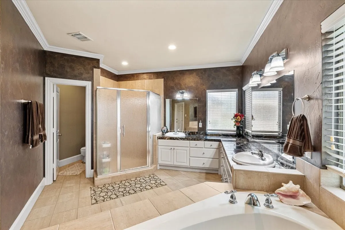 primary bath