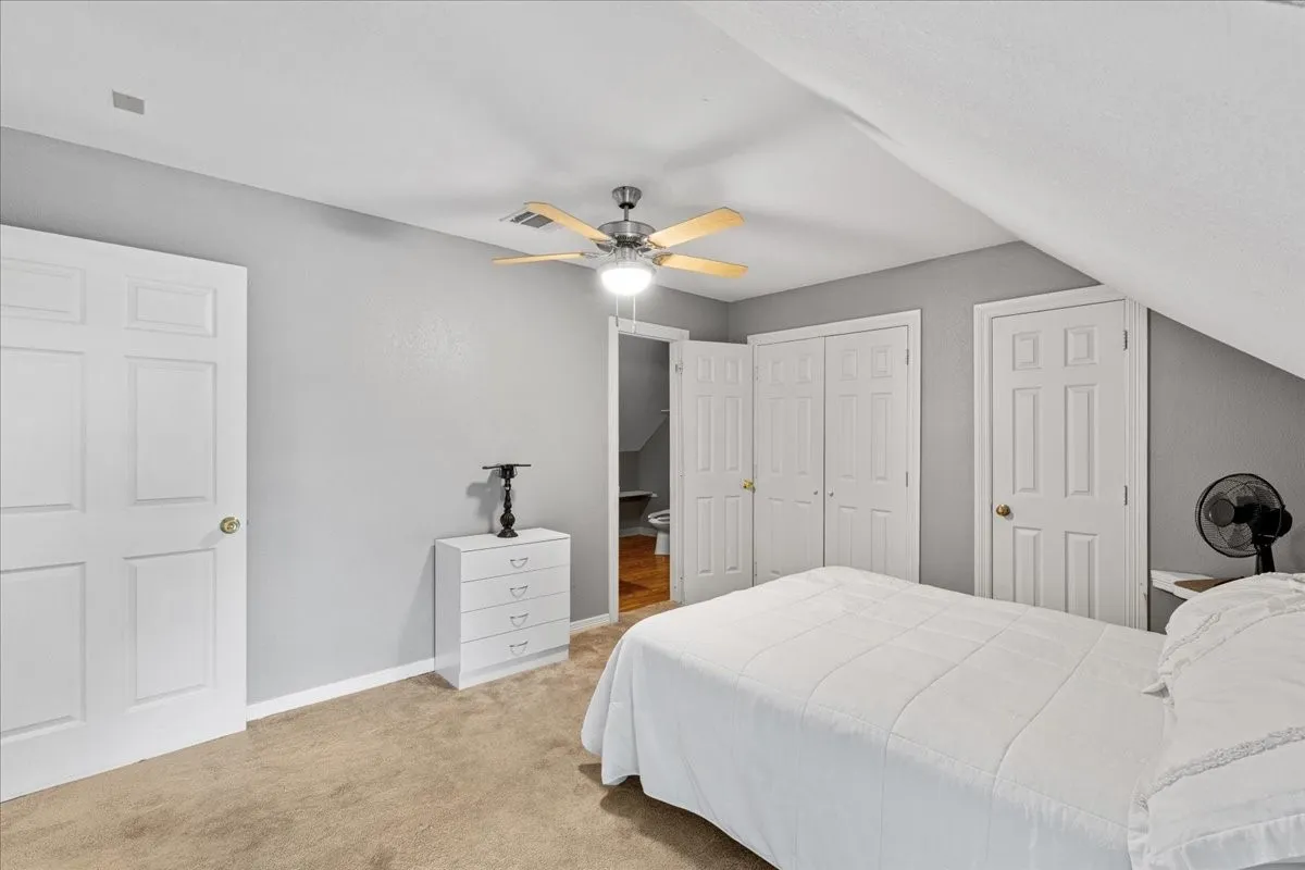 garage apartment