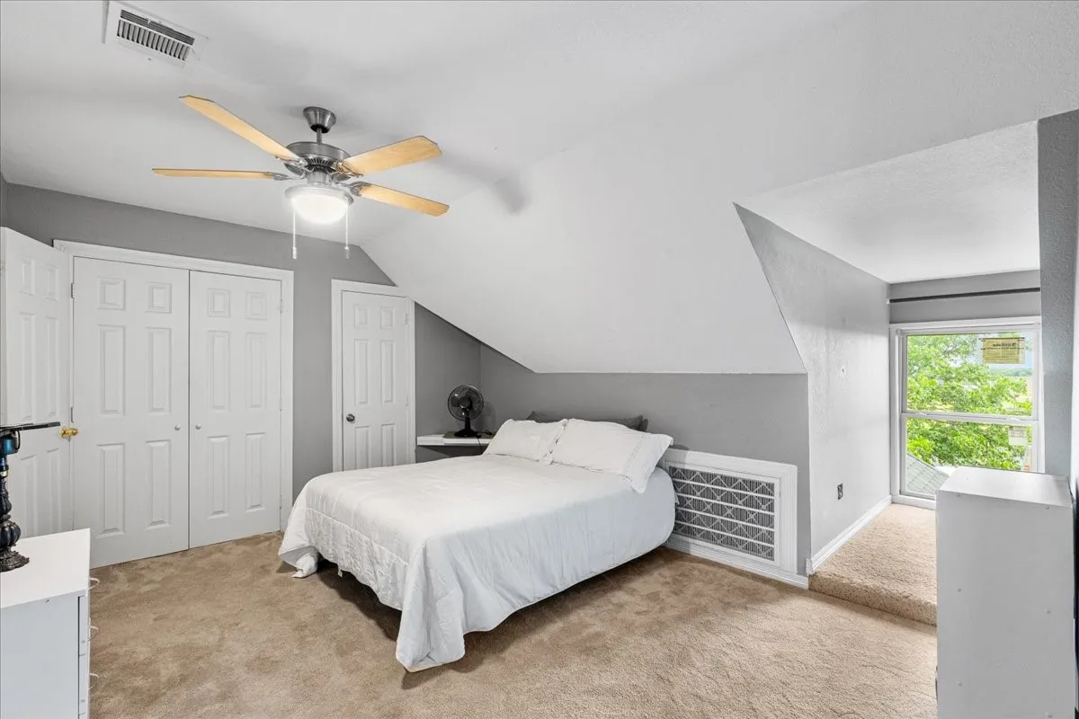garage apartment