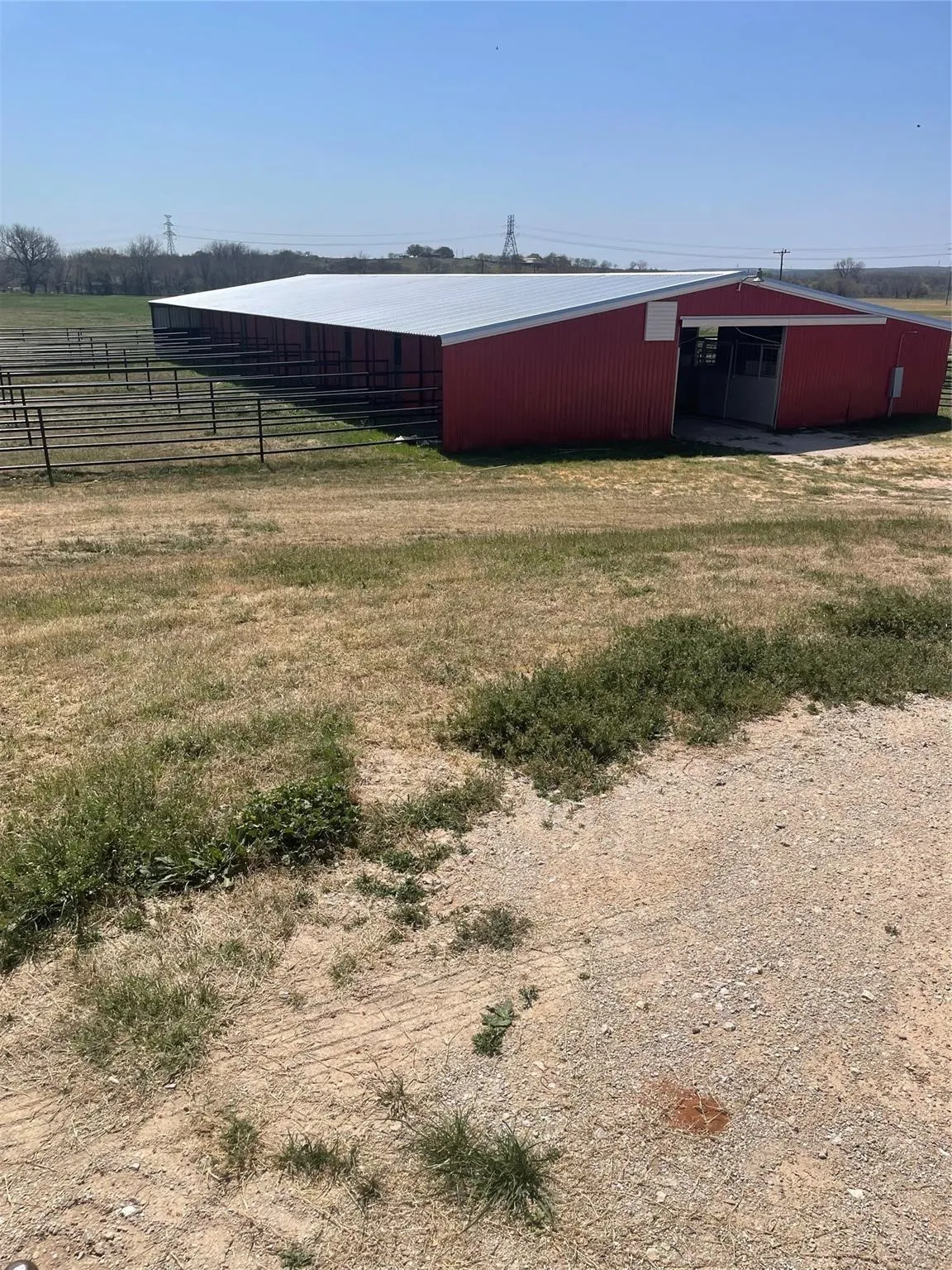 Farm For Sale in Wise County , 6437 FM 920, Bridgeport, Texas 76426, 1 Bedroom, 1 Bathroom, Garage spaces, 864 Sqft, built in 1970, Price $799,000, mls#21302236, Real Estate Agent in Bridgeport, Homes For Sale in Wise county, Homes For Sale in Bridgeport, Realtor in Bridgeport Texas, Real Estate Brokerage Independent Realty Texas, Luminita Cordes Realtor
