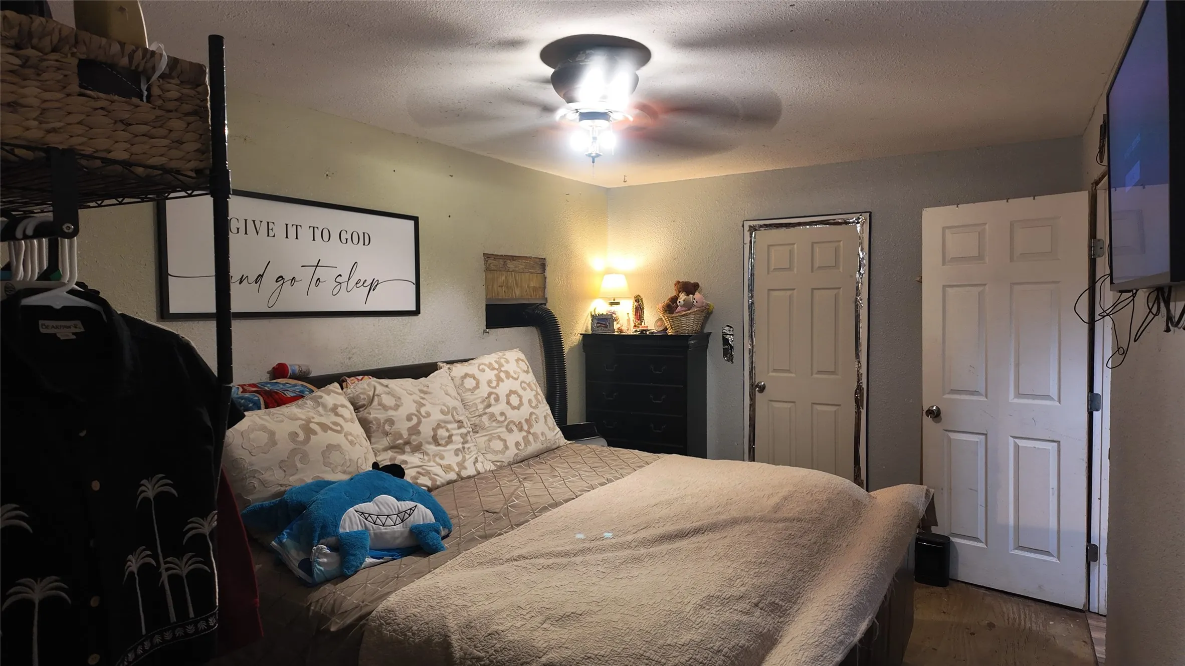 Single Family Residence For Sale in Kaufman County , 6709 Sue Ann Lane, Terrell, Texas 75161, 2 Bedroom, 1 Bathroom, Garage spaces, 879 Sqft, built in 2012, mls#21290790, Real Estate Agent in Terrell, Homes For Sale in Kaufman county, Homes For Sale in Terrell, Realtor in Terrell Texas, Real Estate Brokerage Independent Realty Texas, Luminita Cordes Realtor