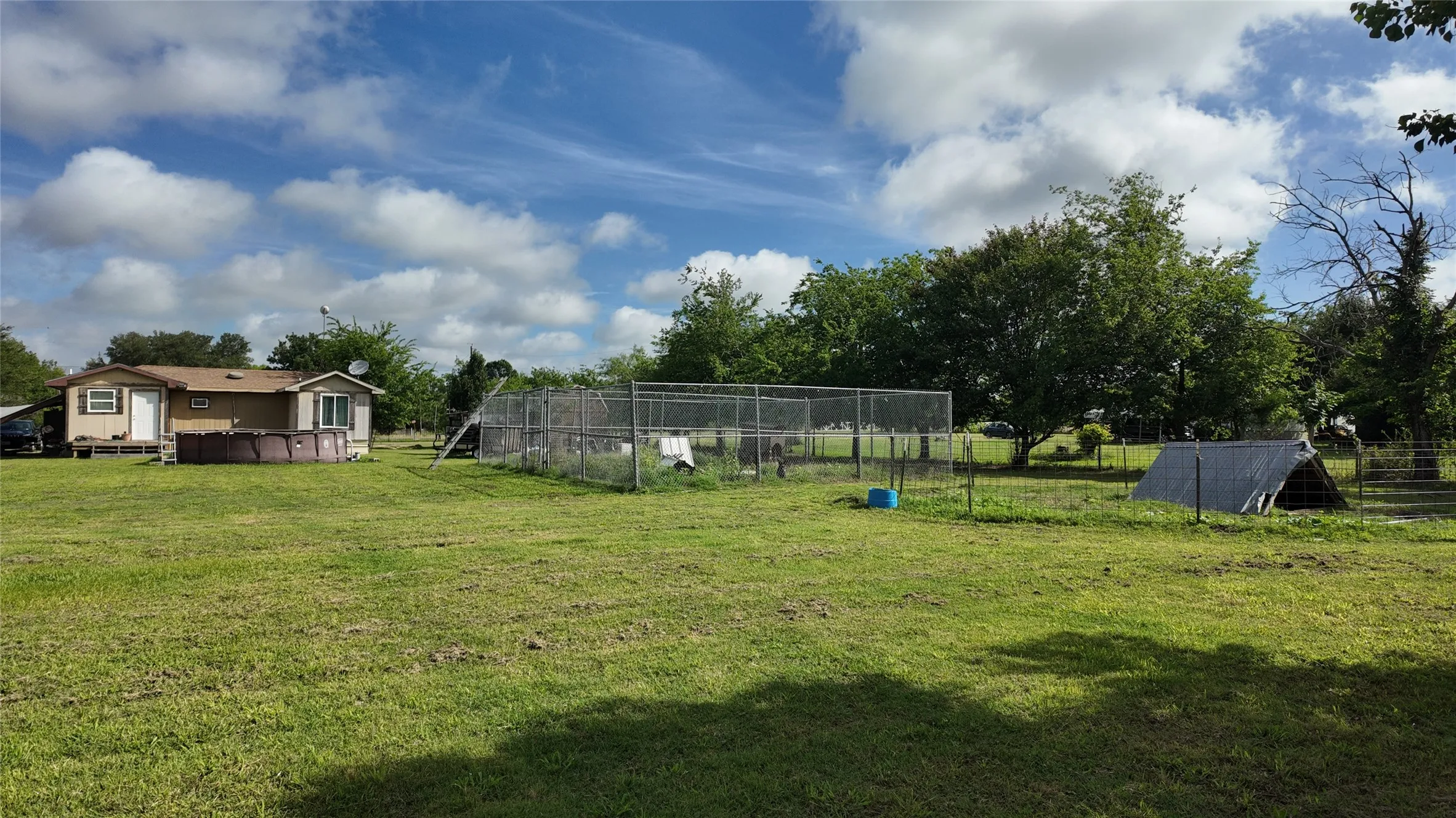 Single Family Residence For Sale in Kaufman County , 6709 Sue Ann Lane, Terrell, Texas 75161, 2 Bedroom, 1 Bathroom, Garage spaces, 879 Sqft, built in 2012, mls#21290790, Real Estate Agent in Terrell, Homes For Sale in Kaufman county, Homes For Sale in Terrell, Realtor in Terrell Texas, Real Estate Brokerage Independent Realty Texas, Luminita Cordes Realtor