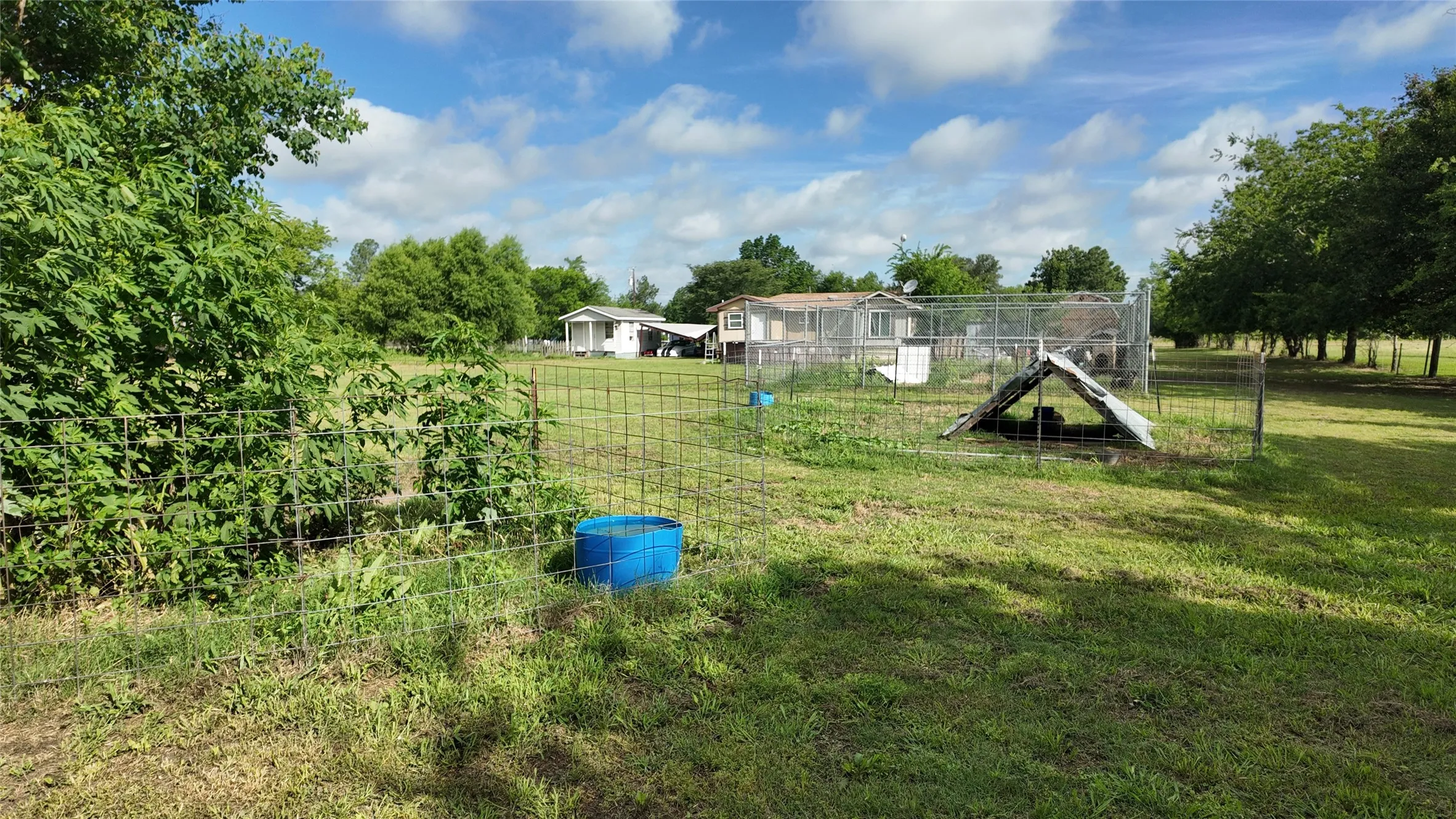 Single Family Residence For Sale in Kaufman County , 6709 Sue Ann Lane, Terrell, Texas 75161, 2 Bedroom, 1 Bathroom, Garage spaces, 879 Sqft, built in 2012, mls#21290790, Real Estate Agent in Terrell, Homes For Sale in Kaufman county, Homes For Sale in Terrell, Realtor in Terrell Texas, Real Estate Brokerage Independent Realty Texas, Luminita Cordes Realtor