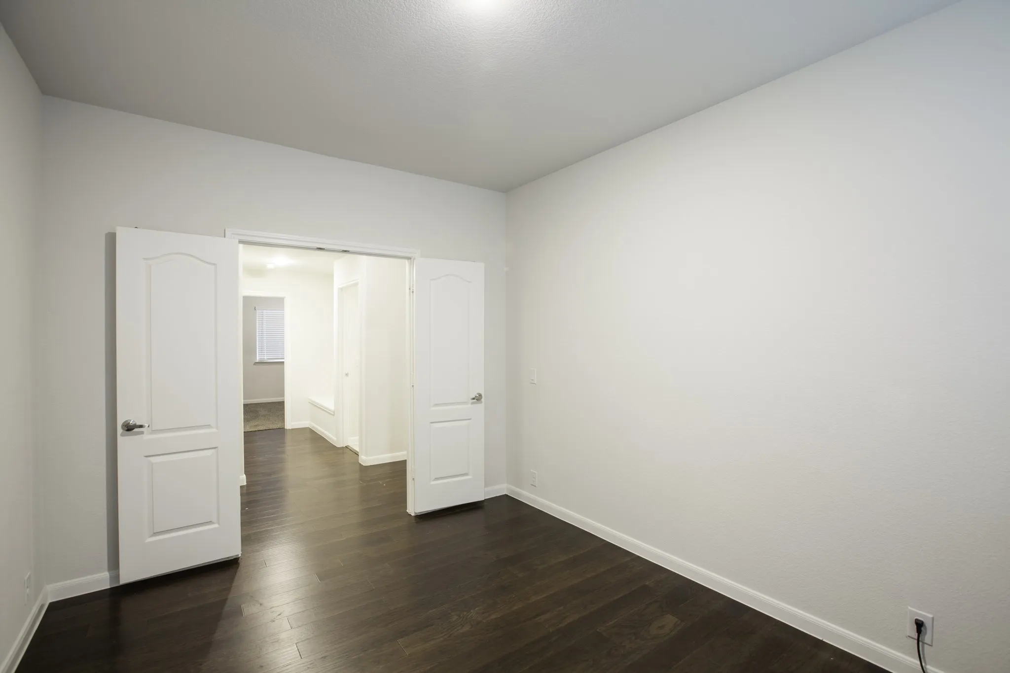 Single Family Residence For Rent in Kaufman County , 3811 Thomas Plains Drive, Forney, Texas 75126, 4 Bedroom, 3 Bathroom, 2 Garage spaces, 2,728 Sqft, built in 2022, mls#21302275, Real Estate Agent in Forney, Homes For Rent in Kaufman county, Homes For Rent in Forney, Realtor in Forney Texas, Real Estate Brokerage Independent Realty Texas, Luminita Cordes Realtor