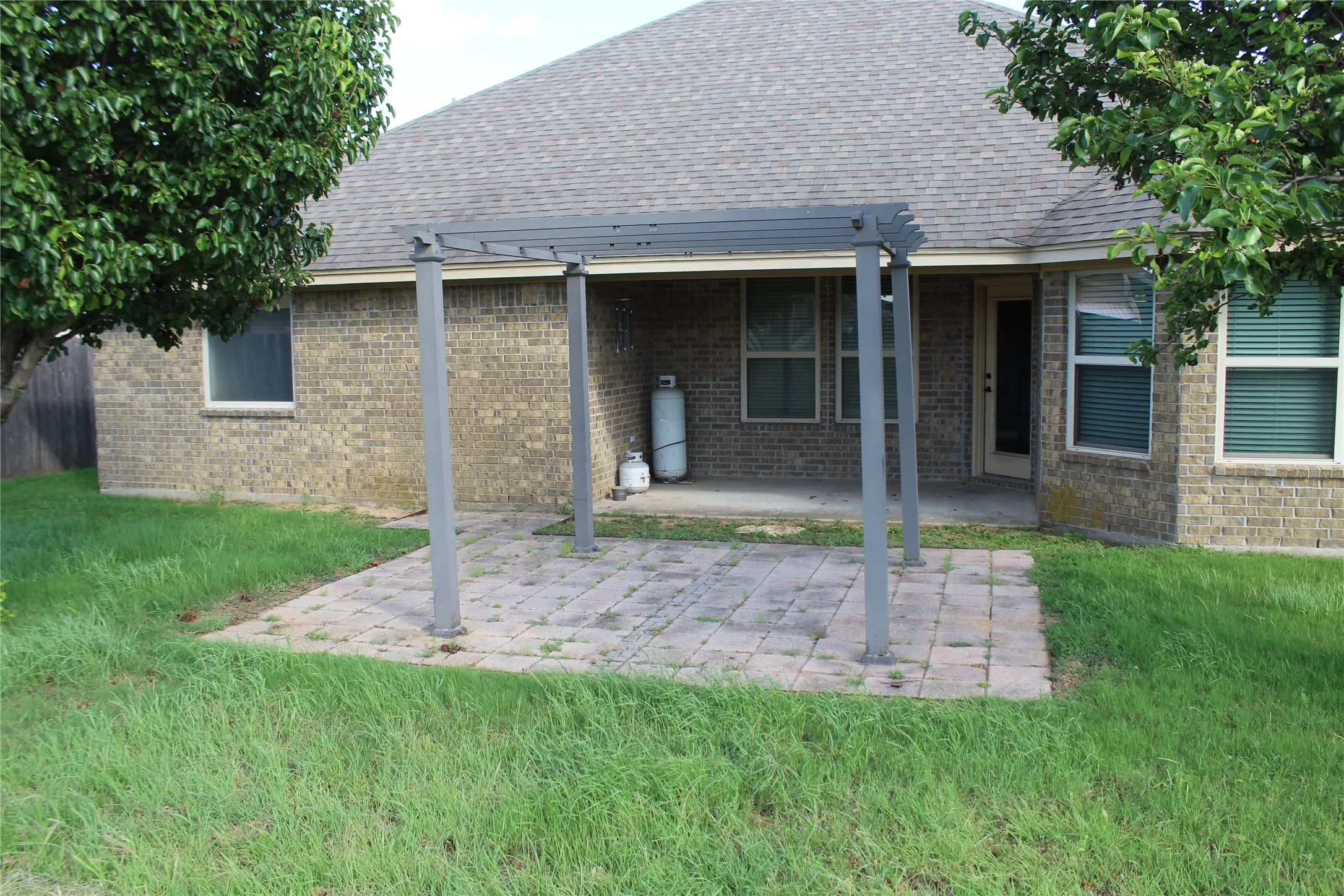 Single Family Residence For Sale in Hood County , 9204 Parkview Circle, Tolar, Texas 76476, 4 Bedroom, 2 Bathroom, 2 Garage spaces, 1,788 Sqft, built in 2012, mls#21301883, Real Estate Agent in Tolar, Homes For Sale in Hood county, Homes For Sale in Tolar, Realtor in Tolar Texas, Real Estate Brokerage Independent Realty Texas, Luminita Cordes Realtor